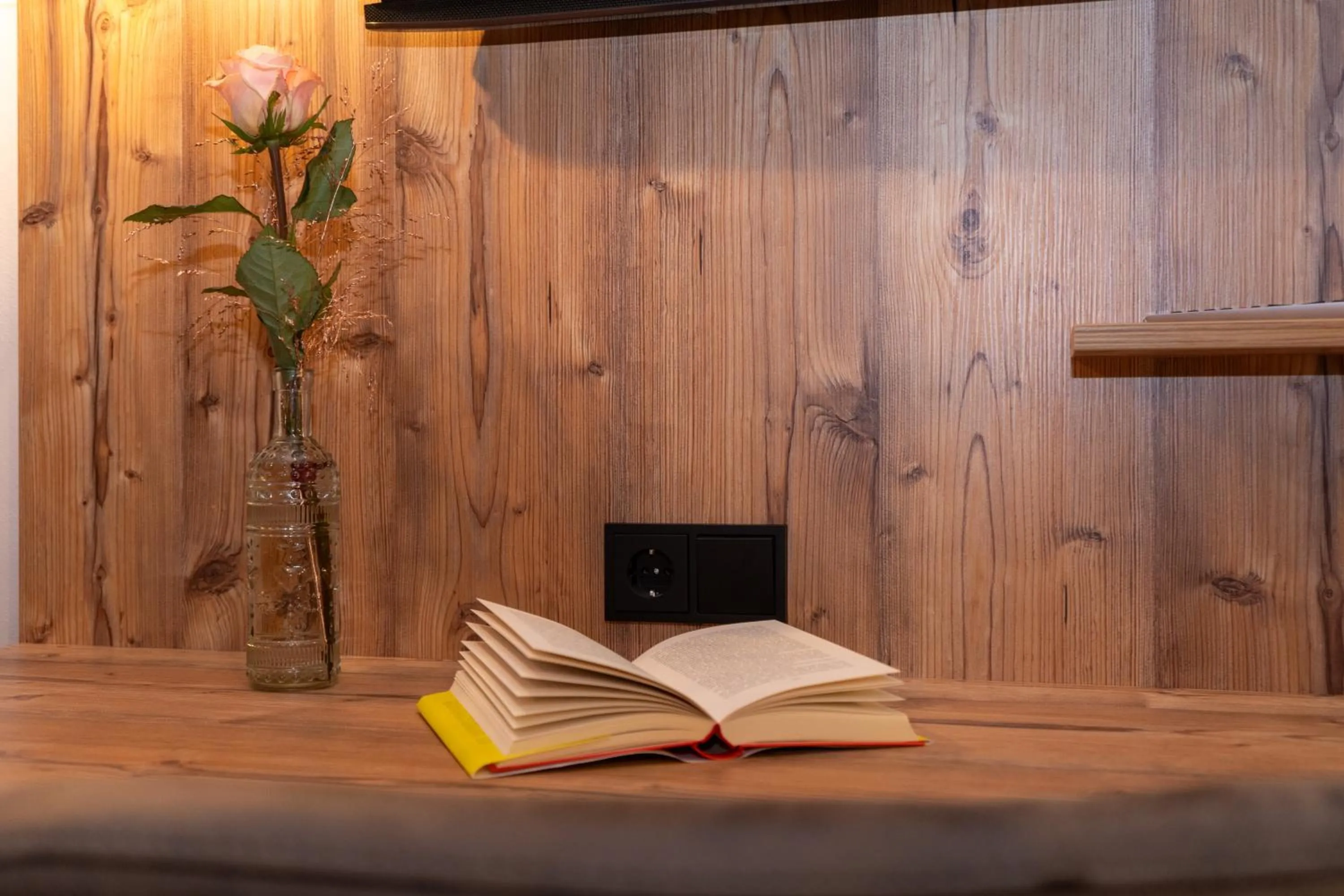 Decorative detail in Hotel Krone Tirol