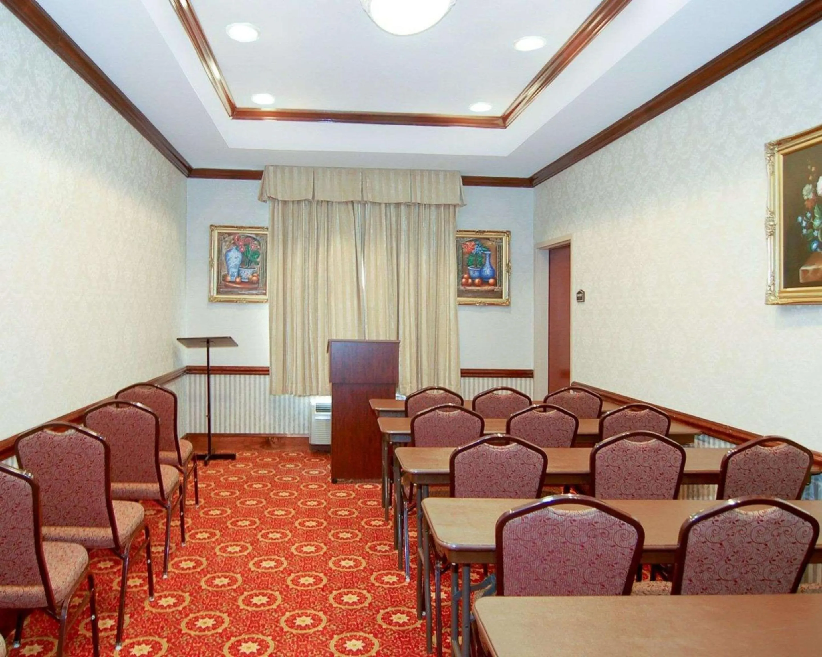 Meeting/conference room in Comfort Inn & Suites Carneys Point - Pennsville