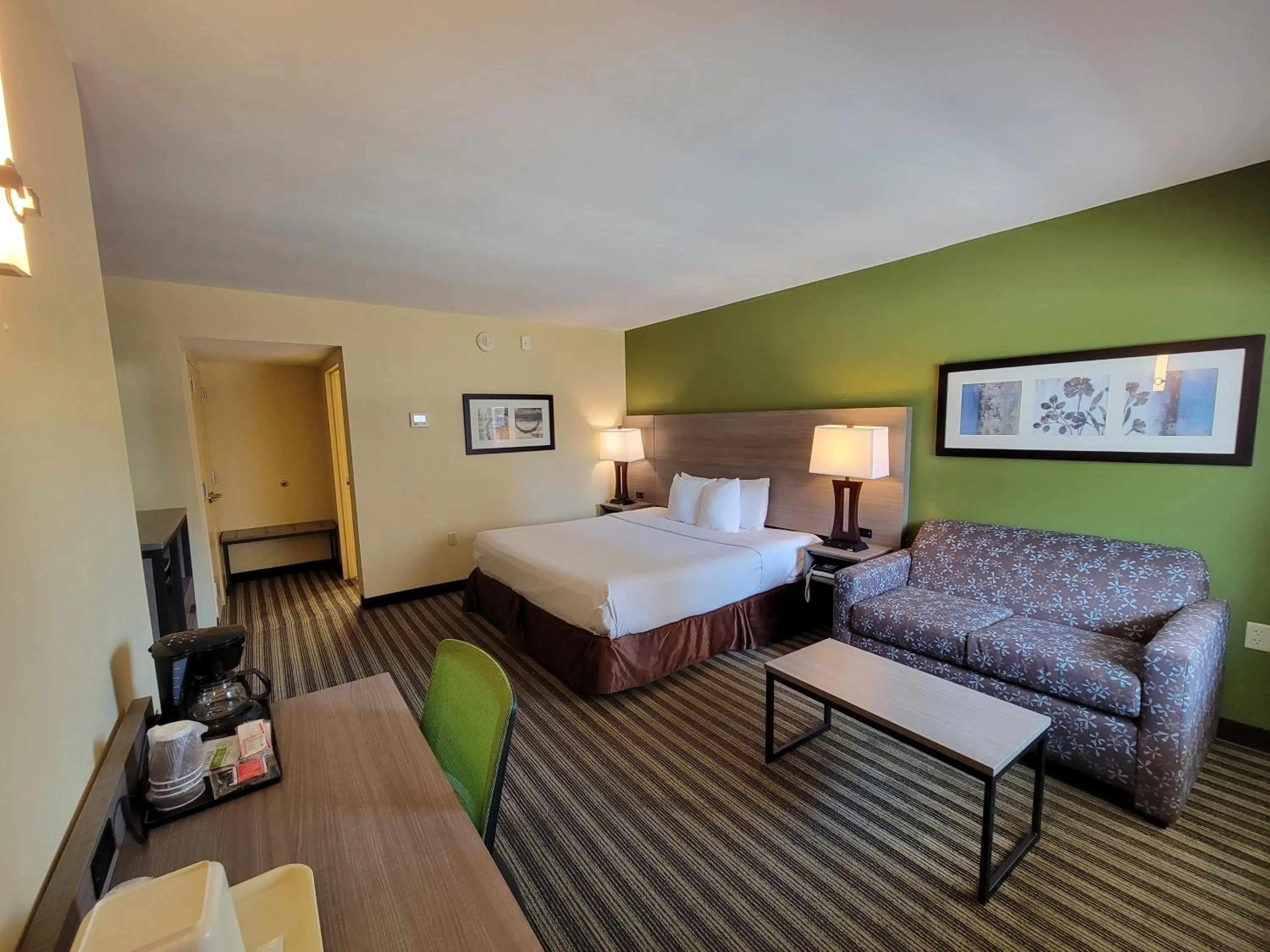 Photo of the whole room, Bed in Quality Inn Flamingo