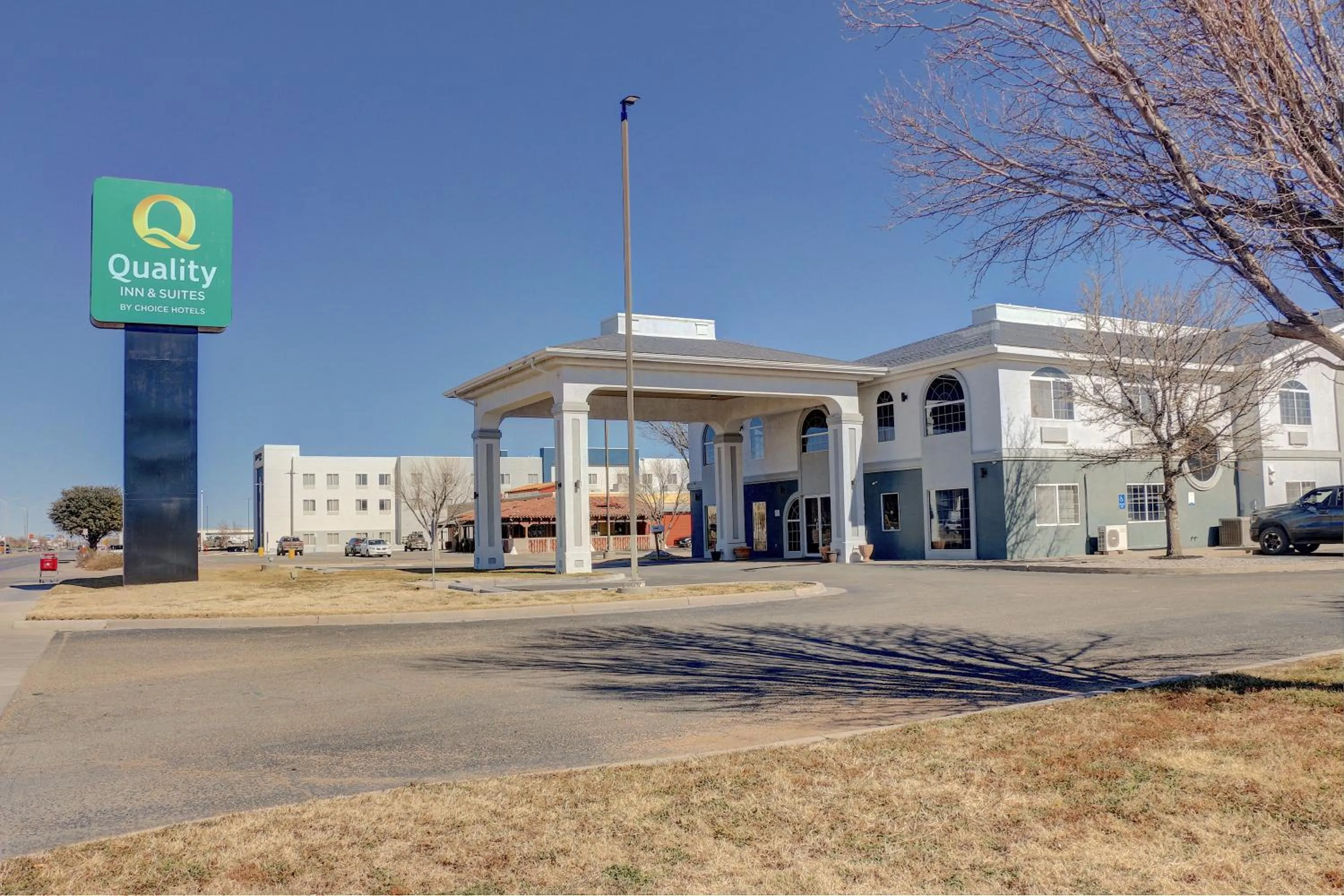 Property building in Quality Inn & Suites Roswell North