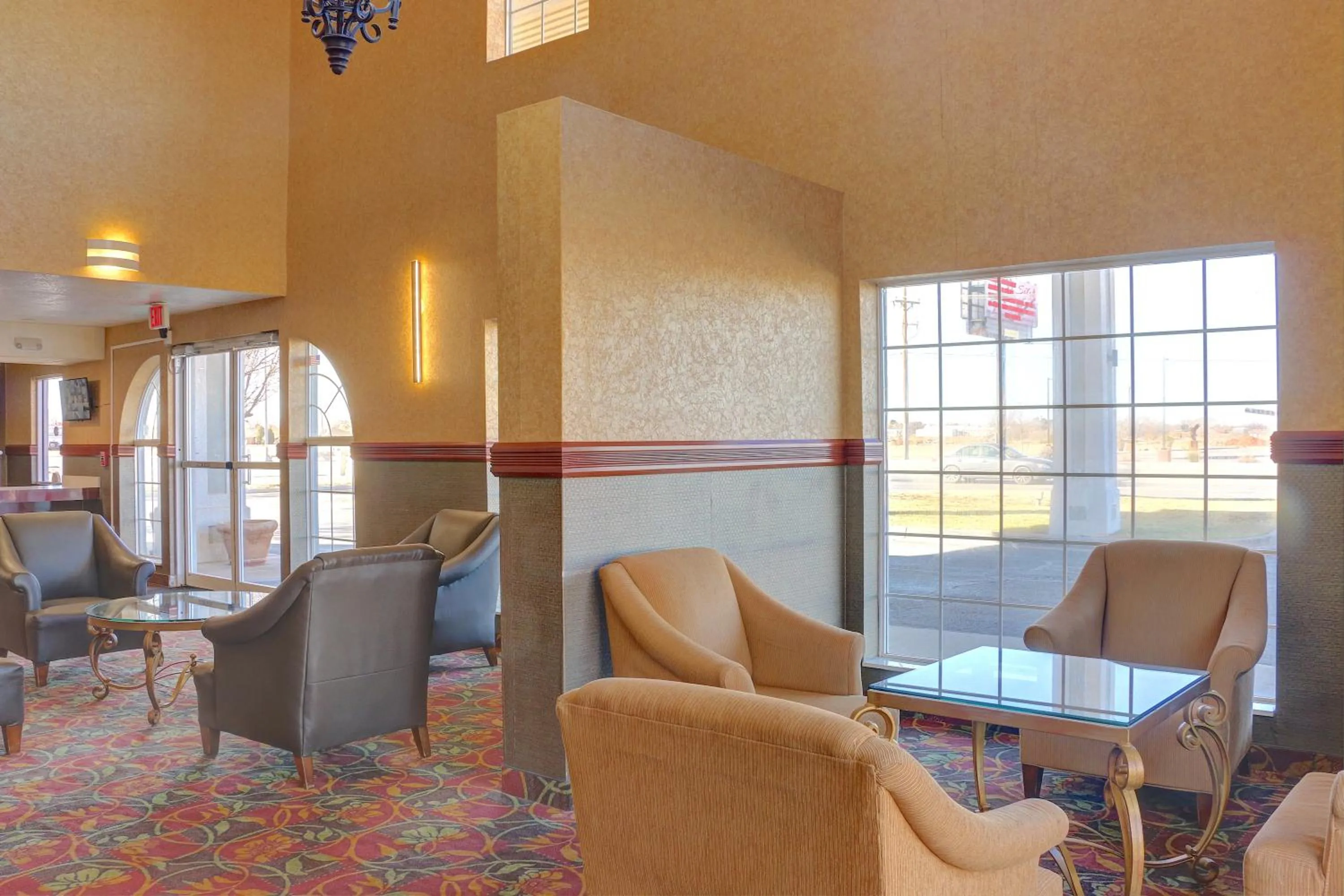 Seating area in Quality Inn & Suites Roswell North