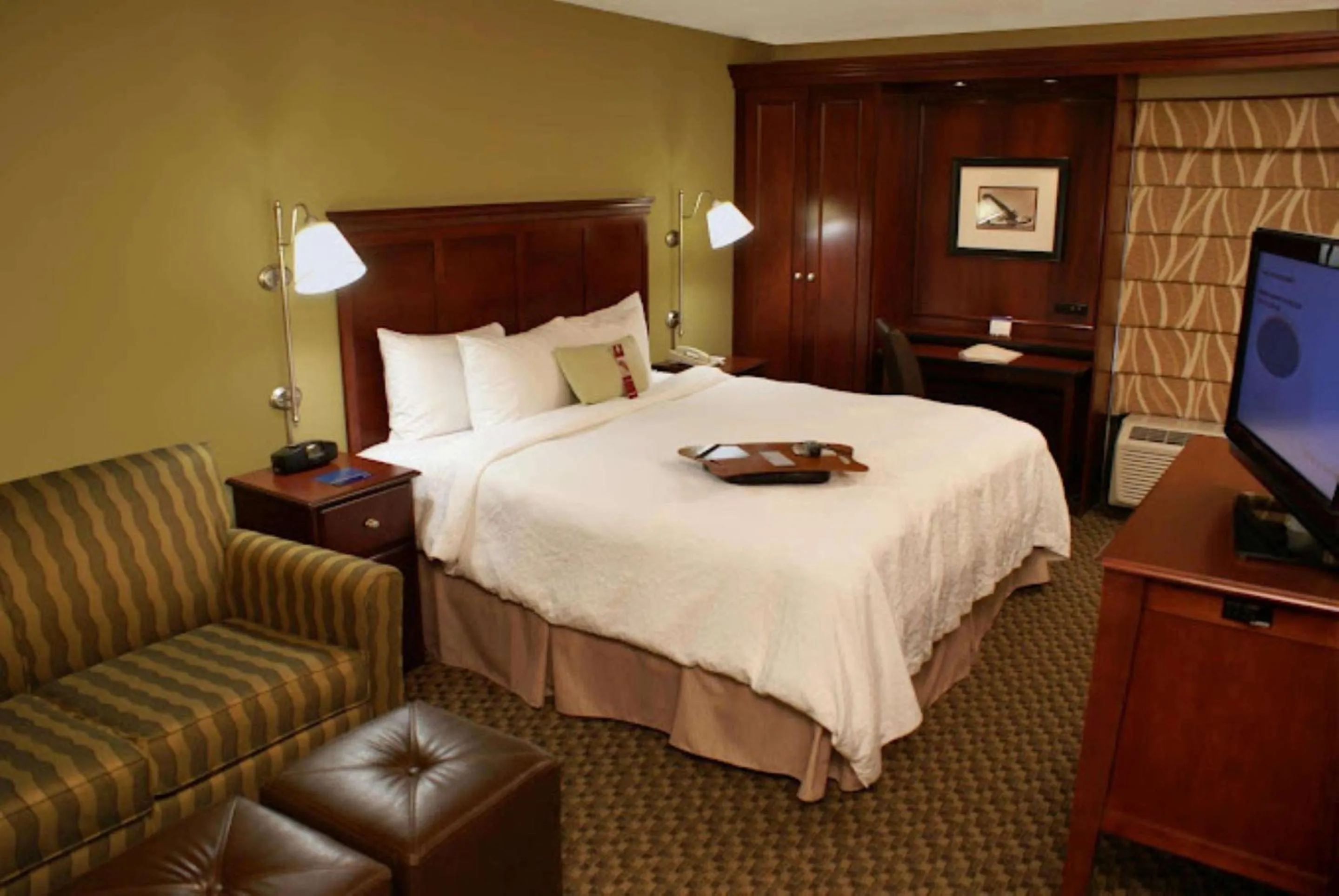 Bedroom, Bed in The Addison Hotel SureStay Collection by Best Western