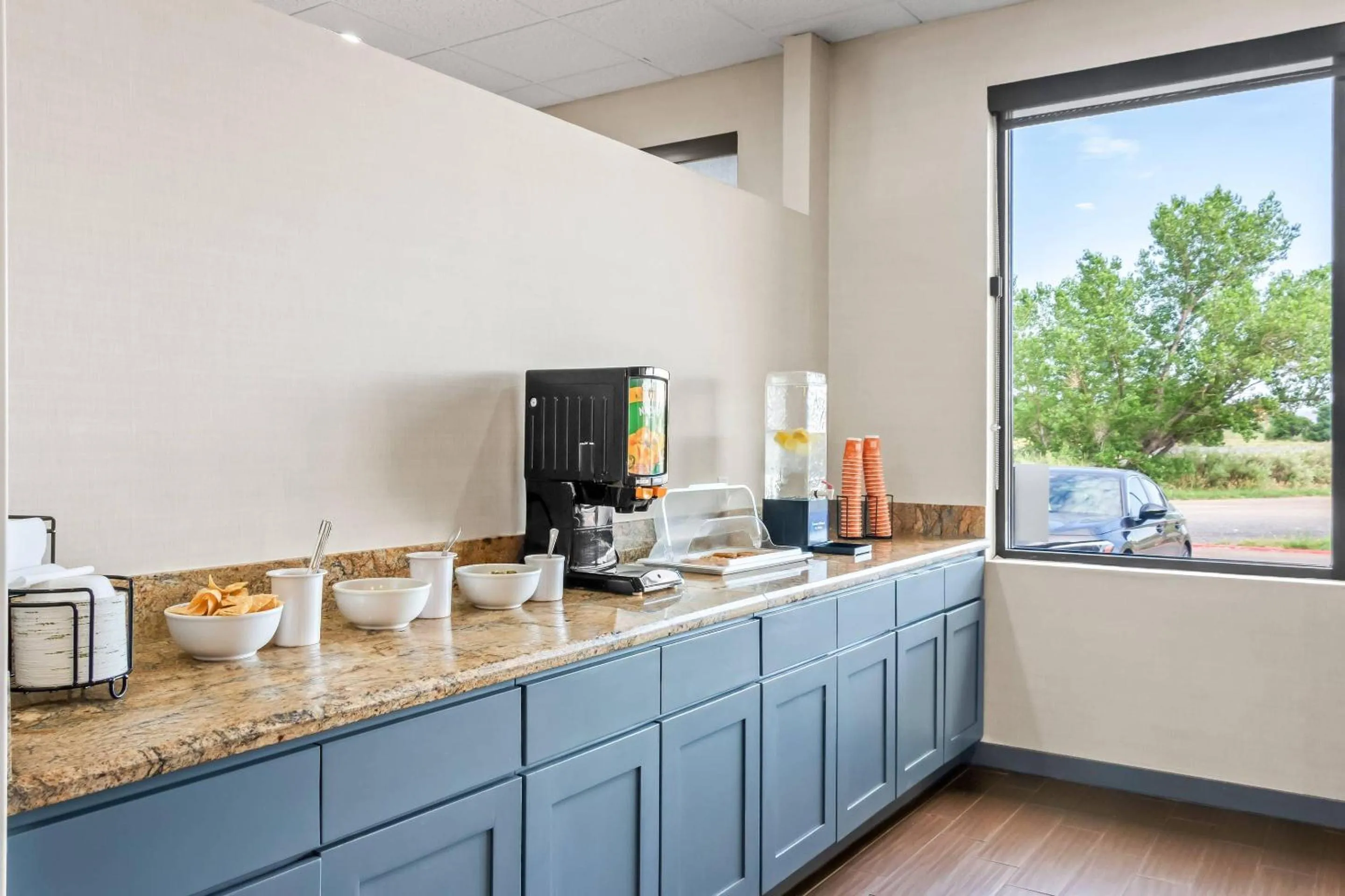 Breakfast in Comfort Inn Las Vegas New Mexico