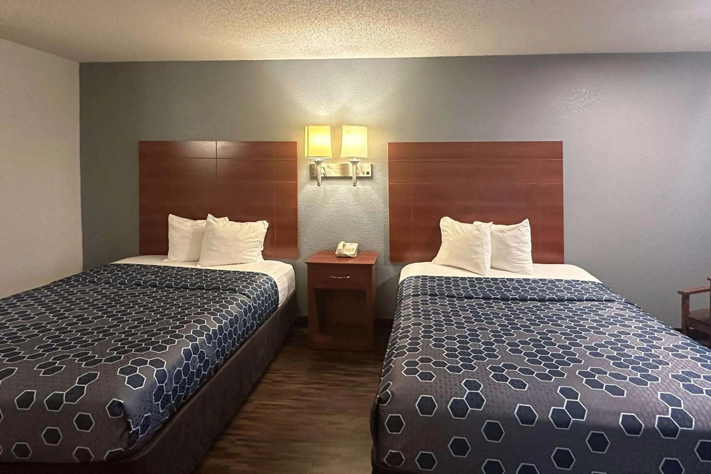 Bedroom, Bed in Econo Lodge Tucumcari Route 66