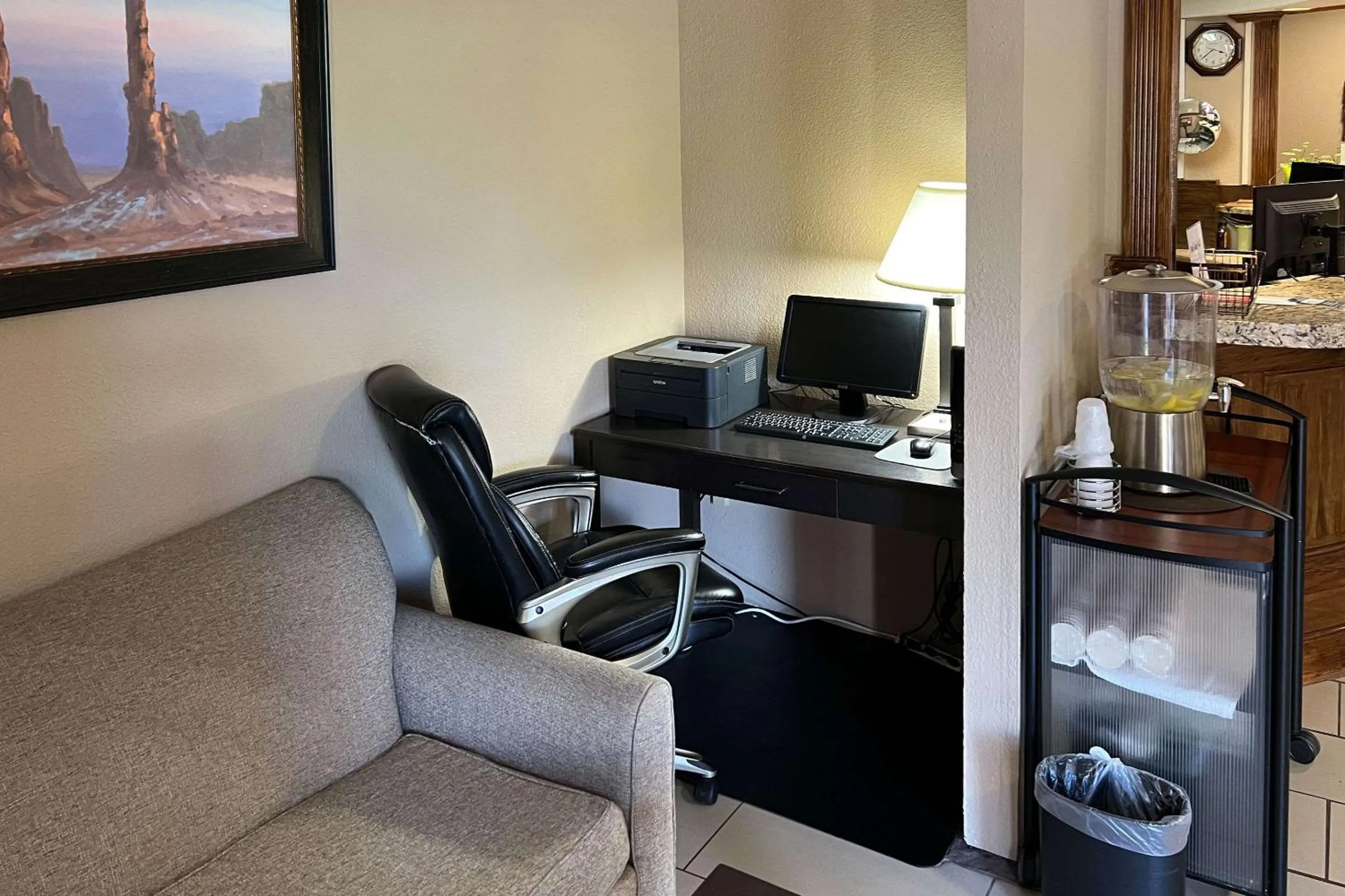 Business facilities in Quality Inn & Suites Farmington