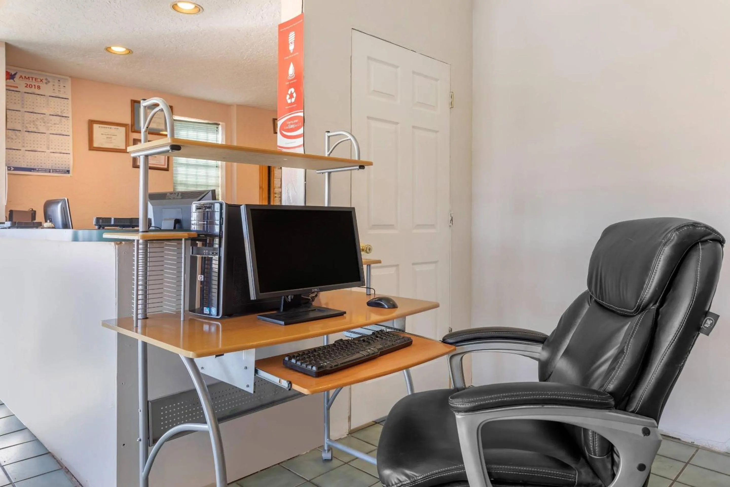 Business facilities in Econo Lodge Inn & Suites Socorro