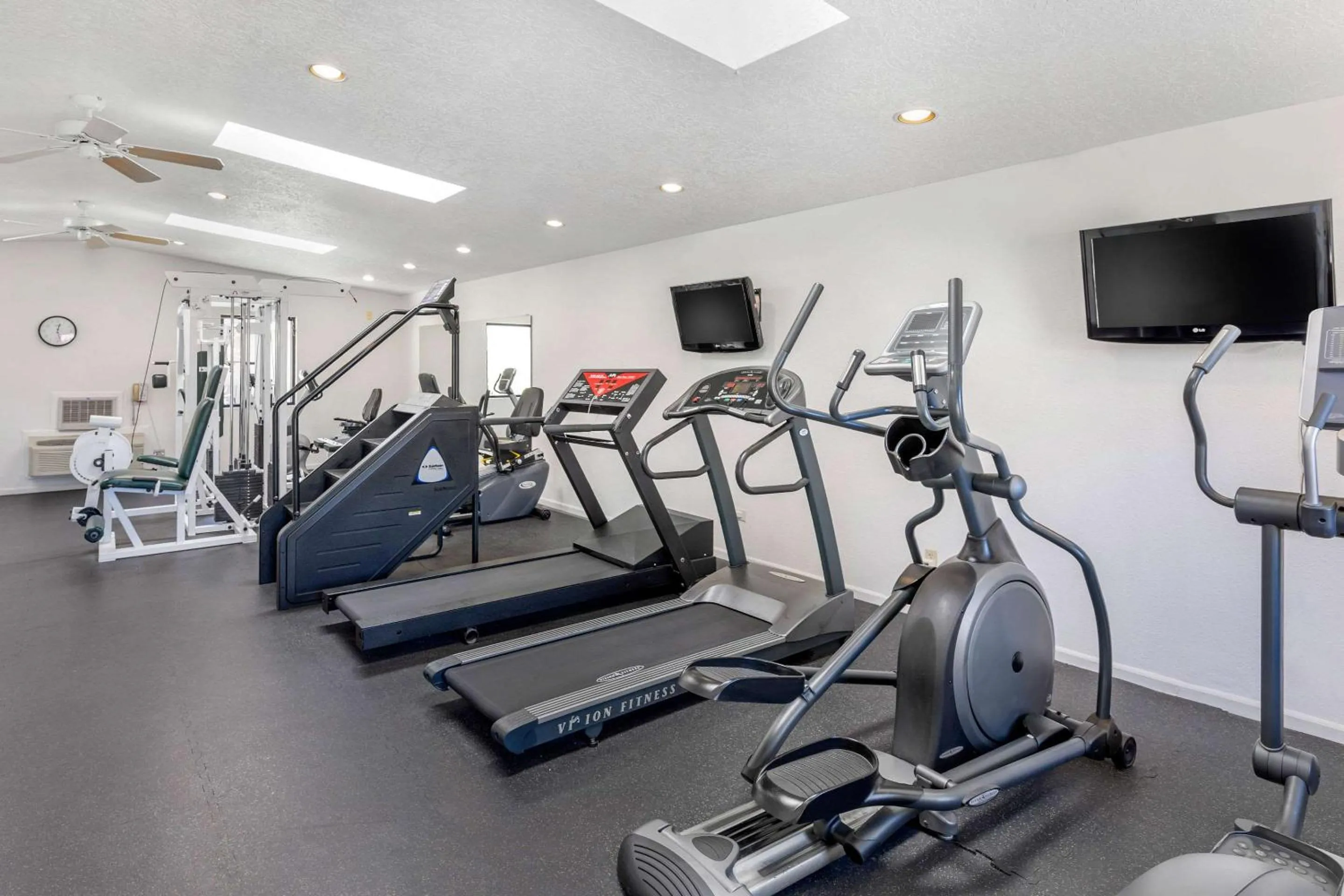 Fitness centre/facilities, Fitness Center/Facilities in Econo Lodge Inn & Suites Socorro