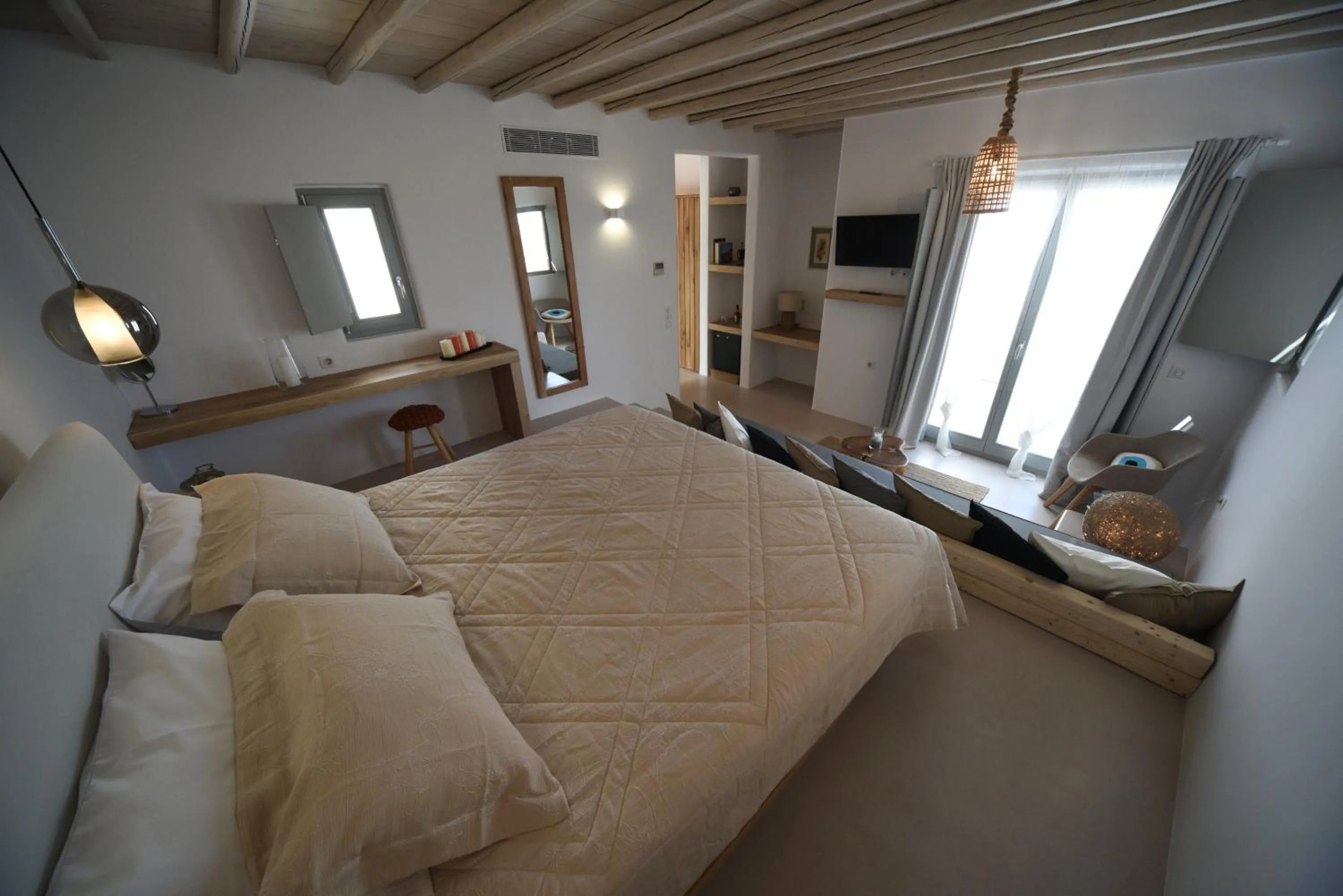 Bedroom, Bed in Myconian Crown Suites