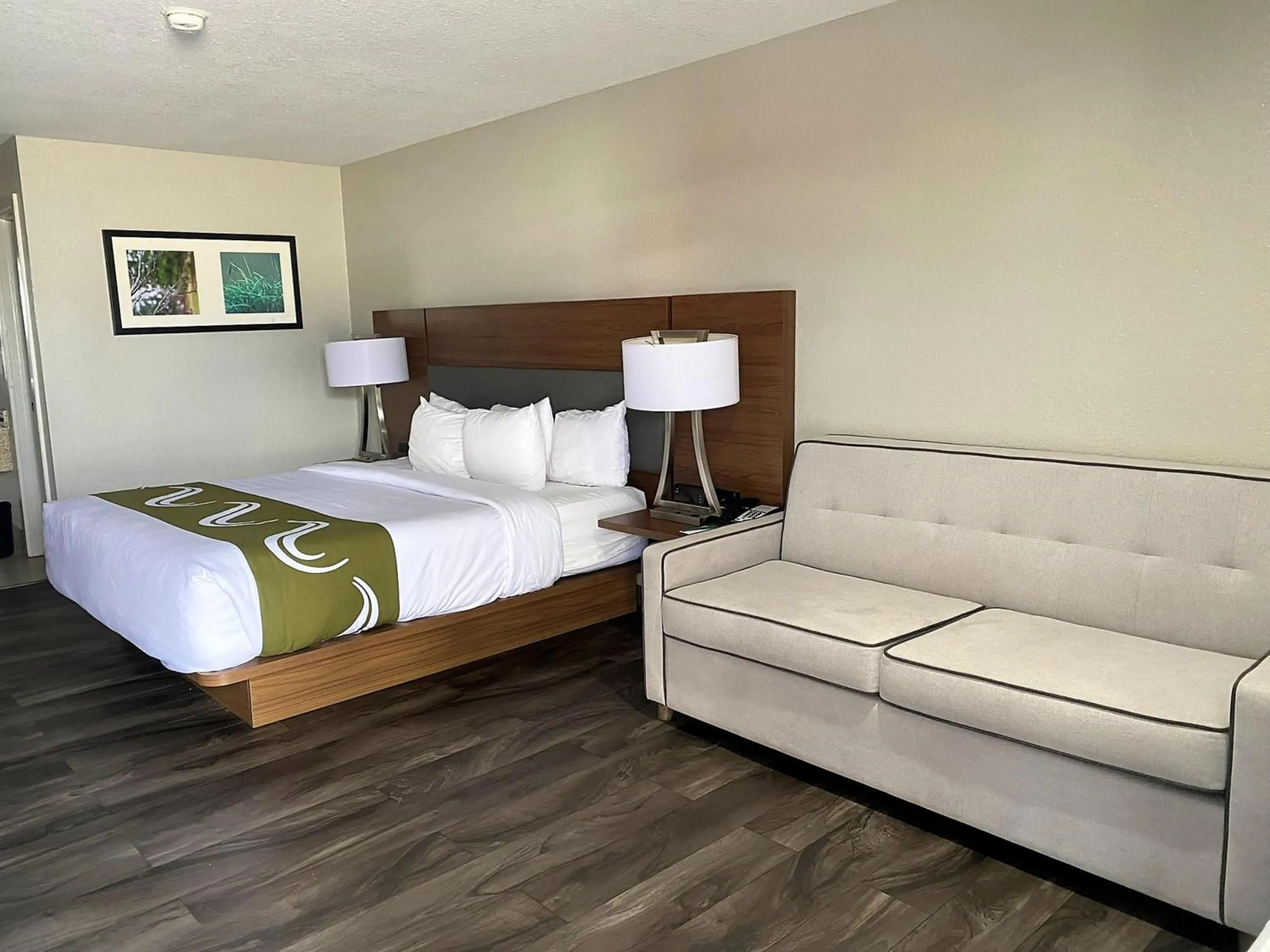 Bed in SureStay Plus by Best Western Alamogordo White Sands