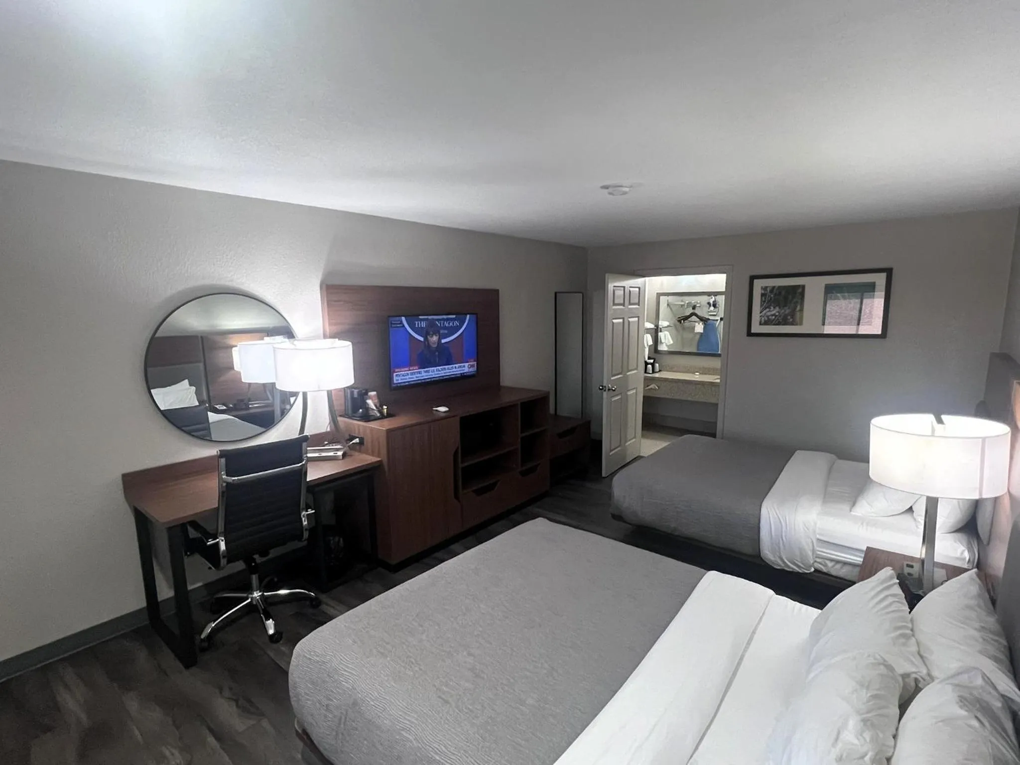 Bed in Quality Inn & Suites Near White Sands National Park