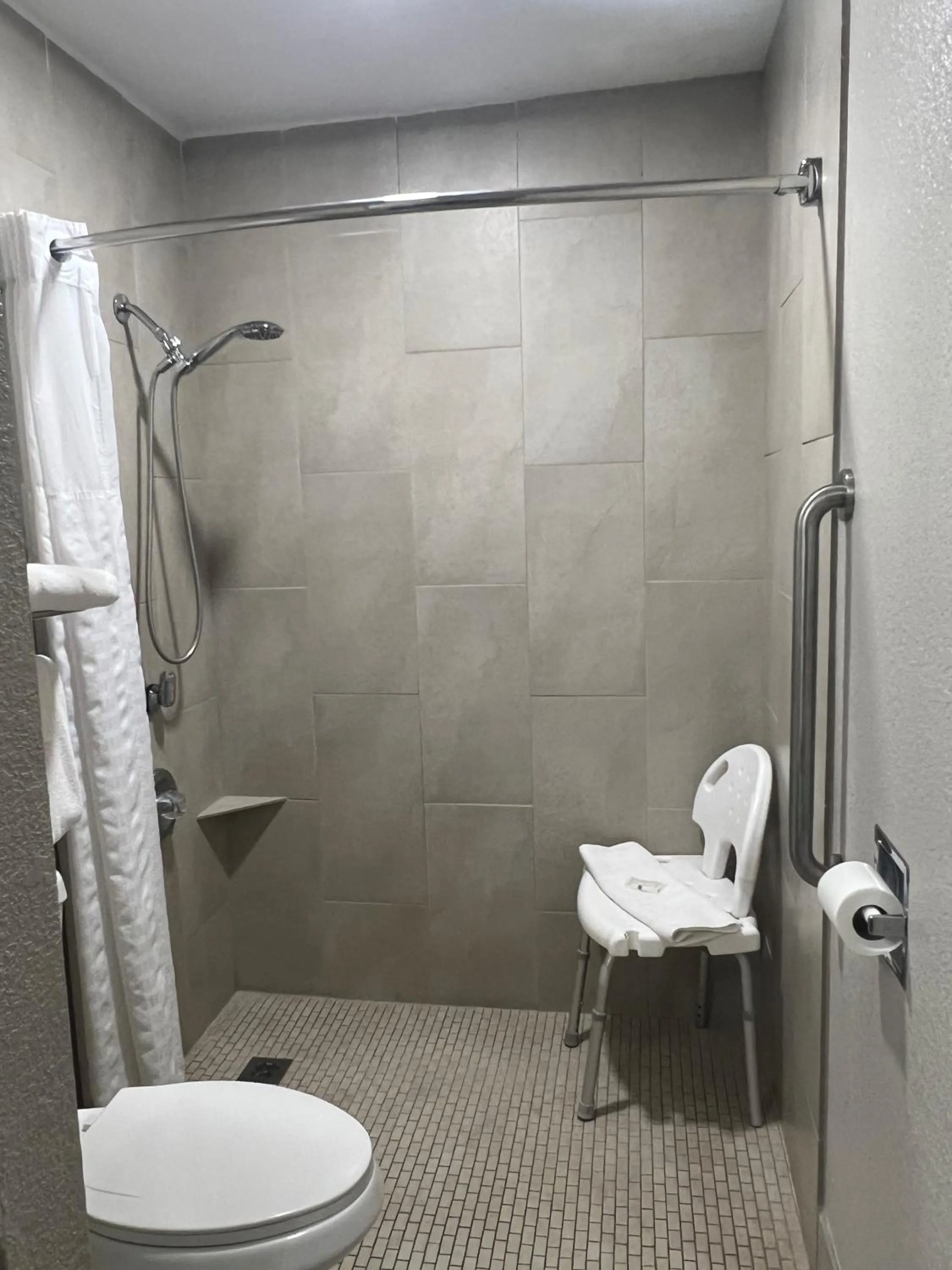 Shower in Quality Inn & Suites Near White Sands National Park