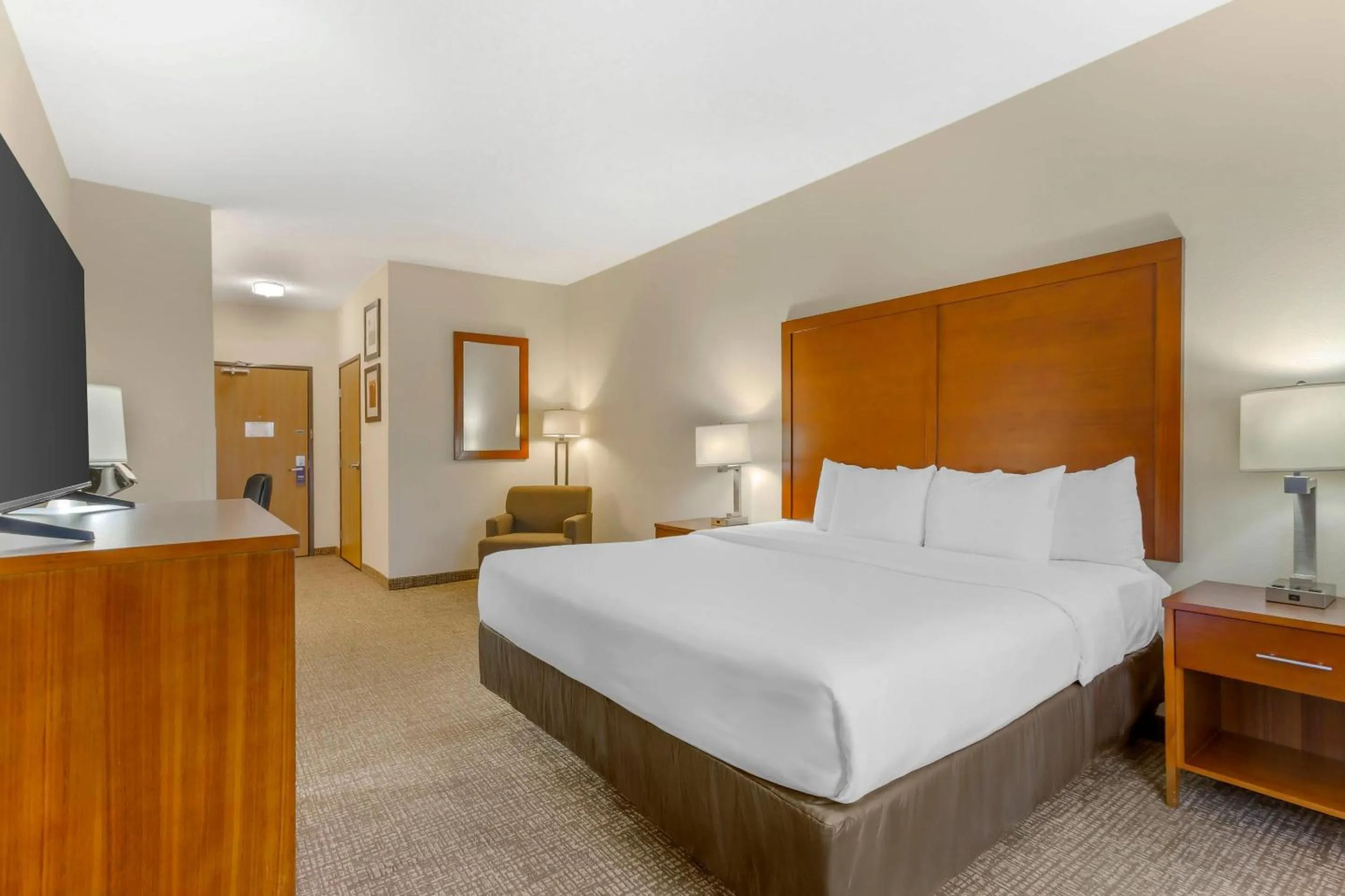 Bedroom, Bed in Comfort Inn & Suites Socorro