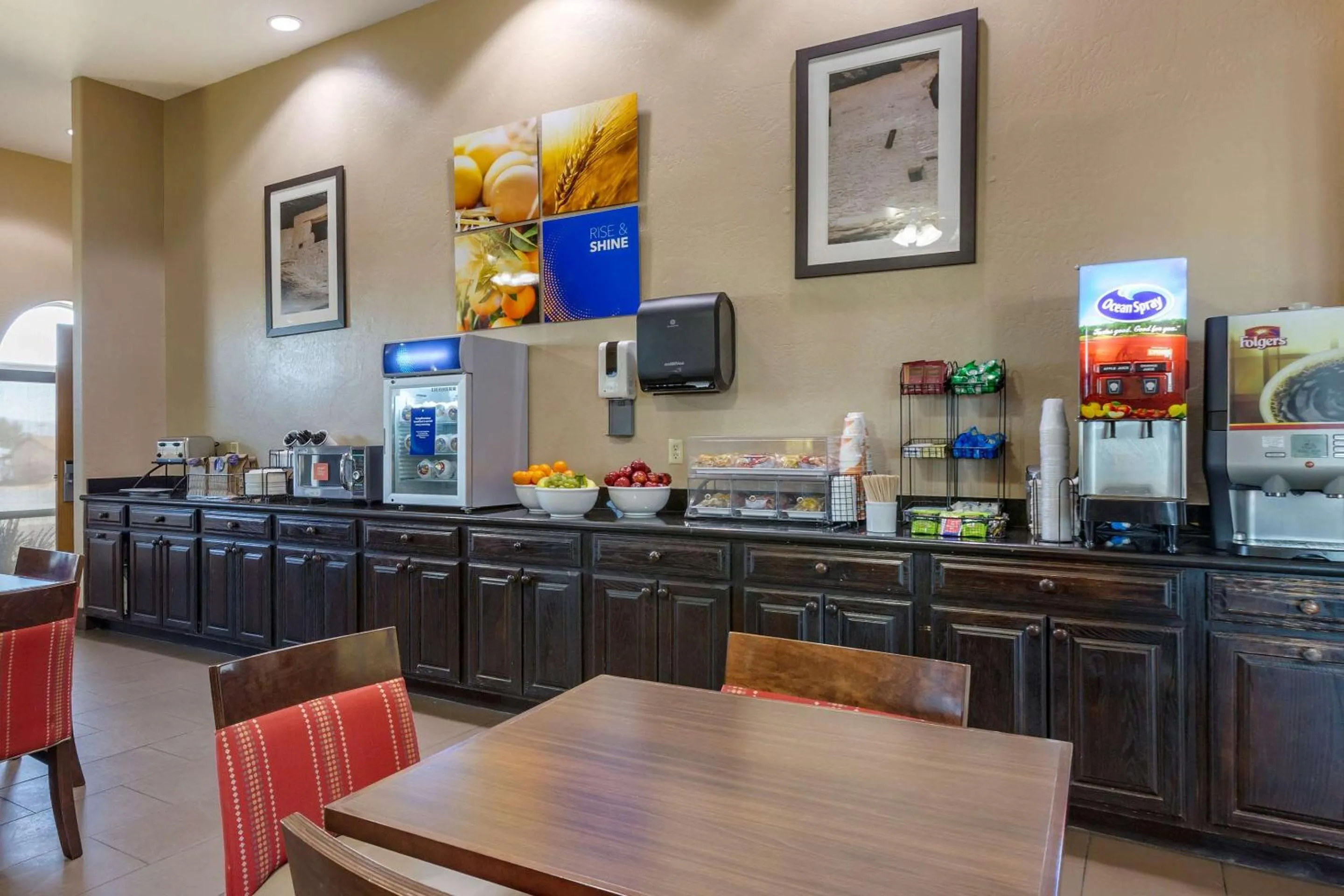 Restaurant/places to eat in Comfort Inn & Suites Lordsburg I-10