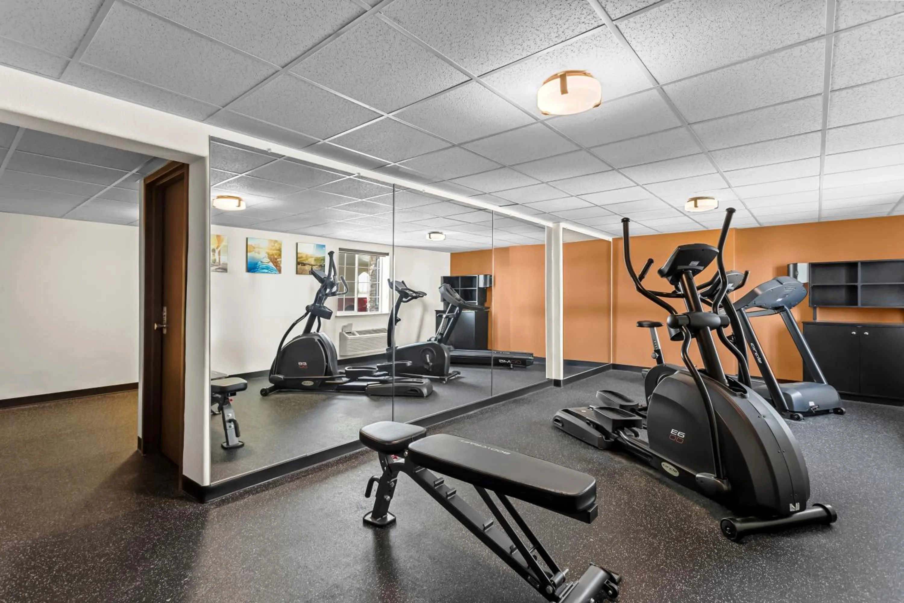 Fitness centre/facilities in Comfort Inn Santa Rosa on Route 66