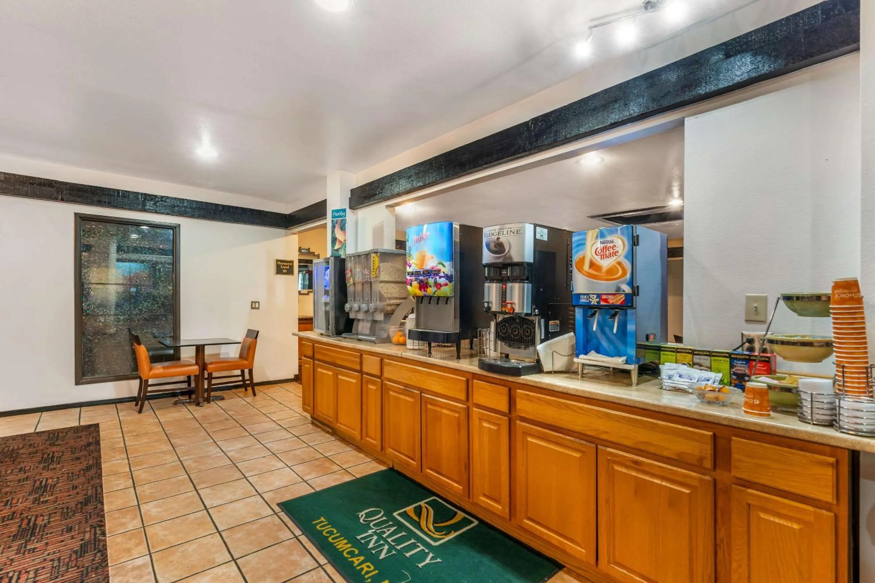 Breakfast in Quality Inn Tucumcari