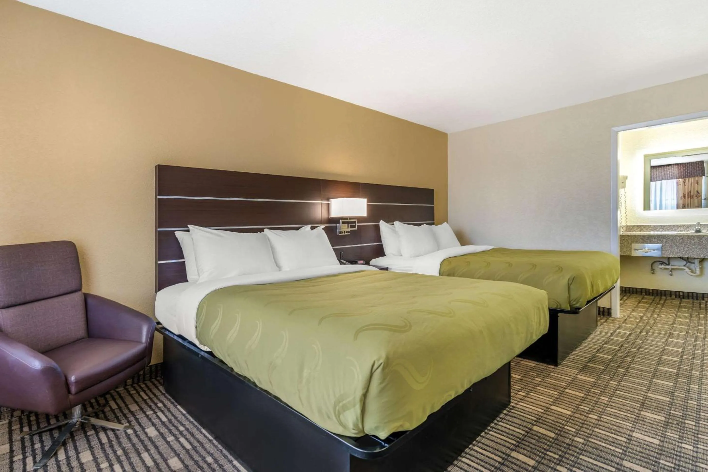 Bedroom, Bed in Quality Inn Tucumcari