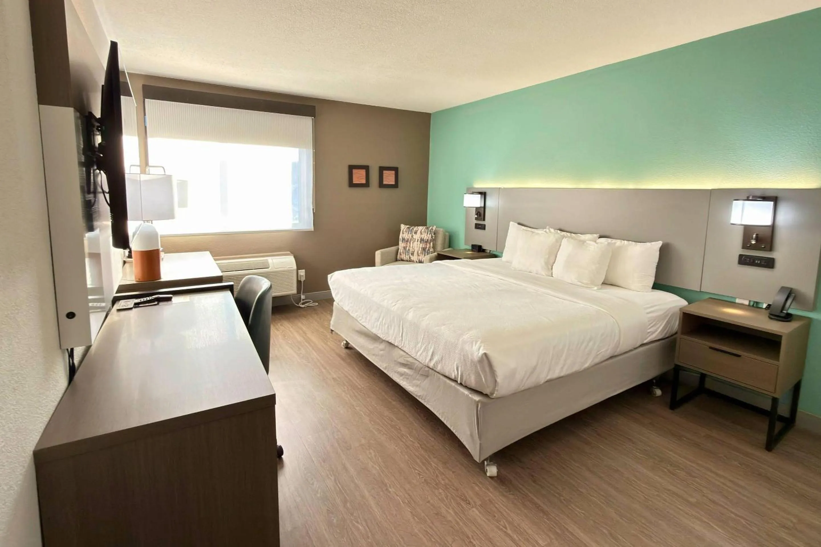 Bedroom, Bed in Comfort Inn Gallup I-40 Exit 20