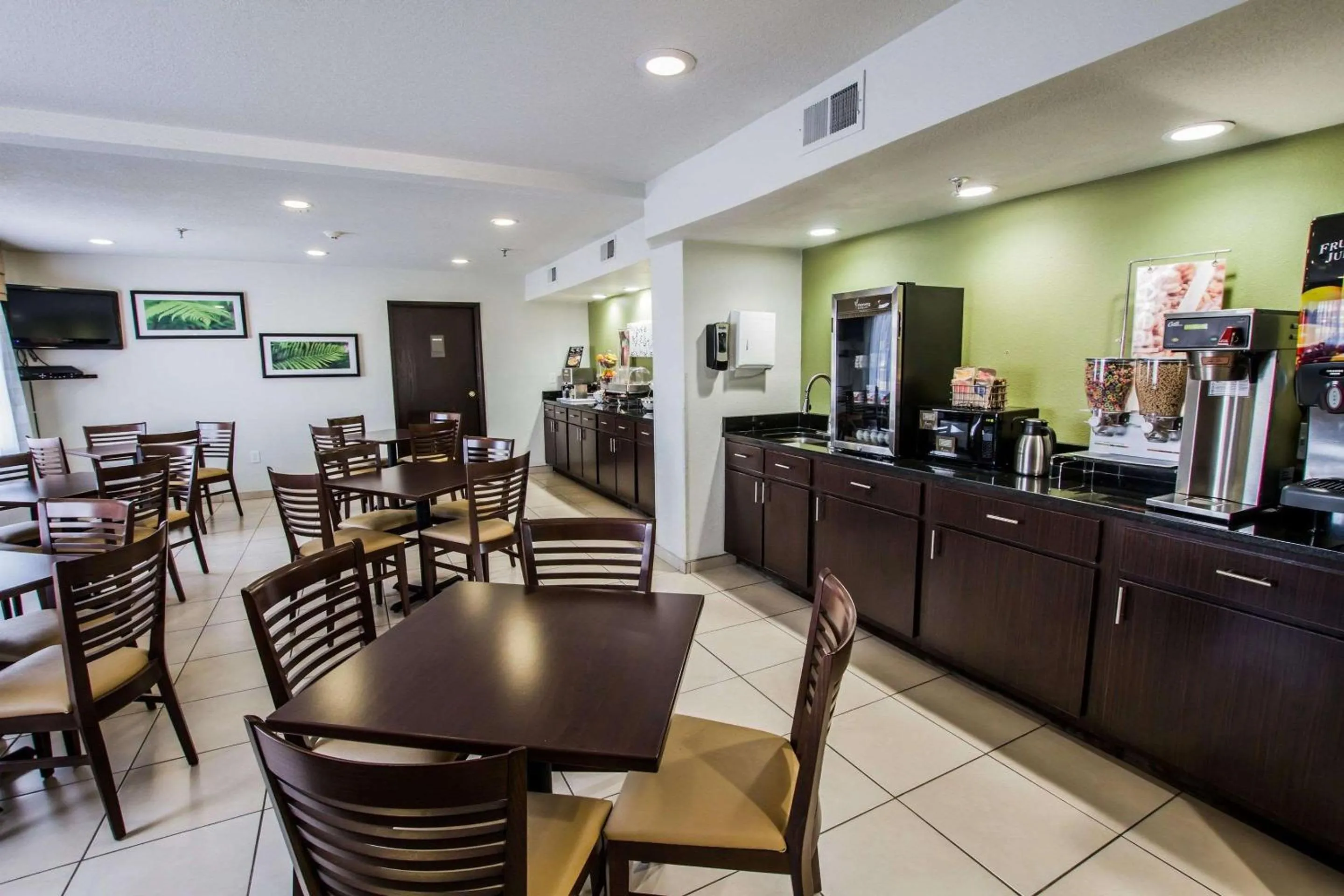 Breakfast in Sleep Inn Gallup