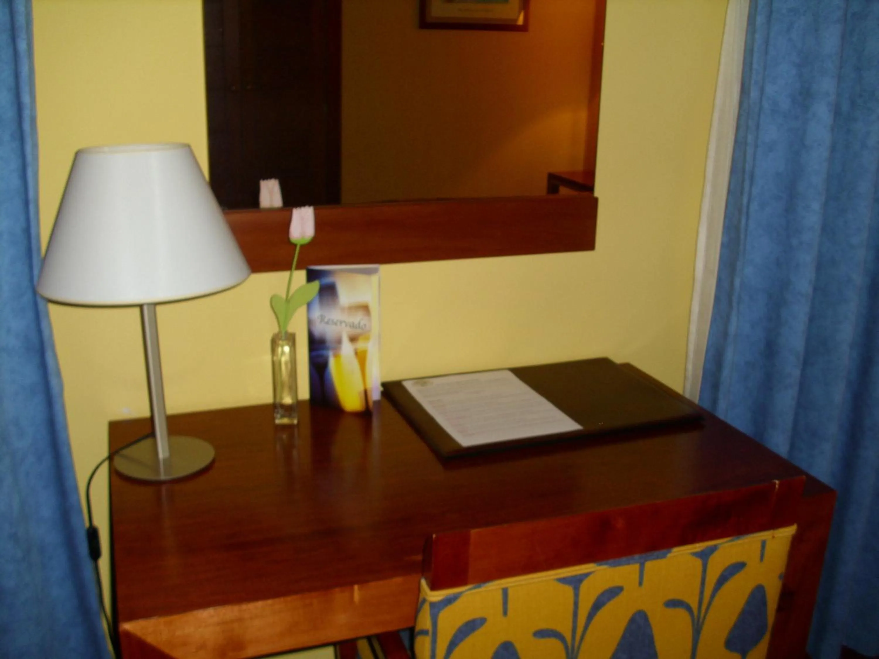 Seating area in Hotel Rural Vado del Duratón