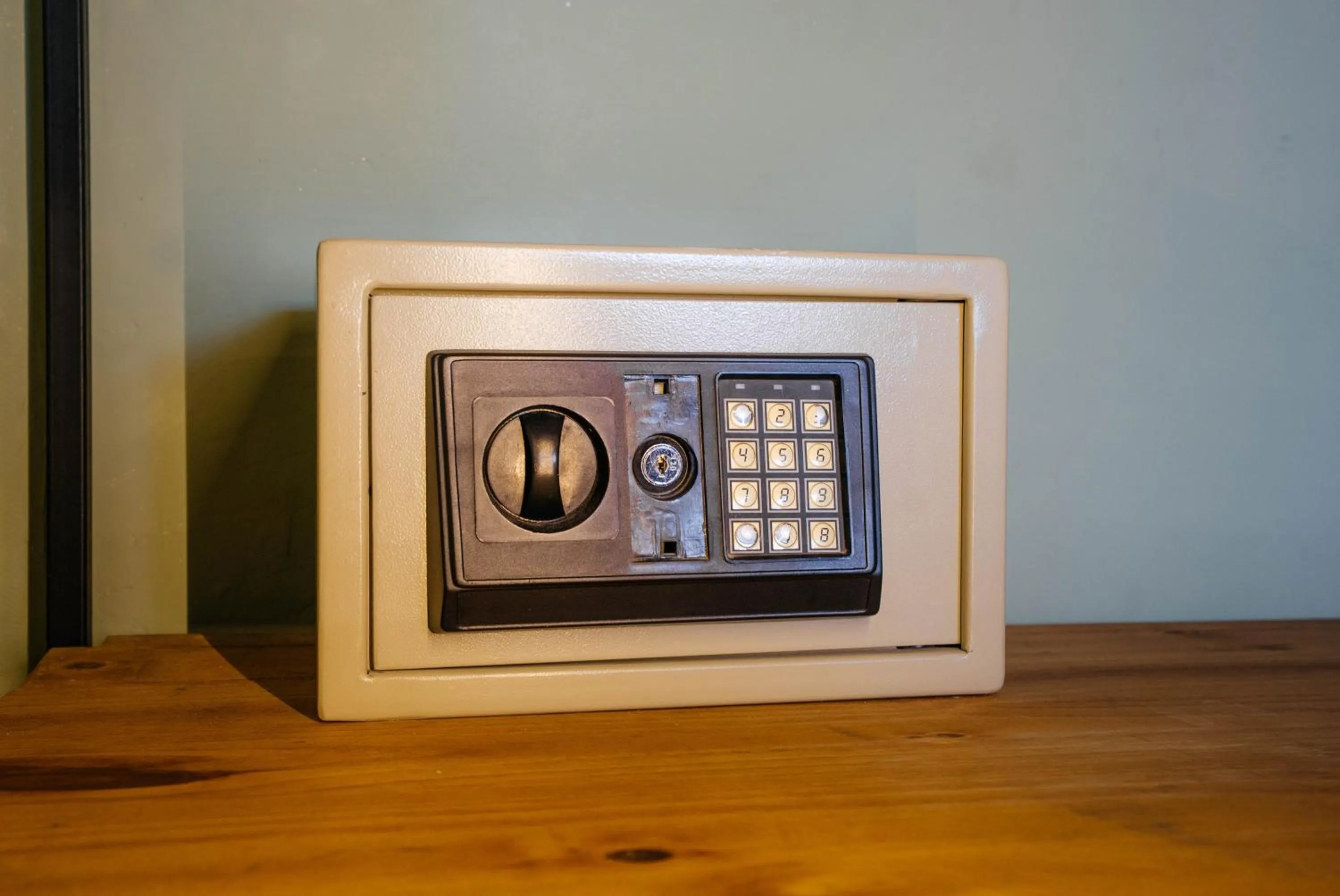 safe in Pioneros Suites by Grupo Tierra Gaucha