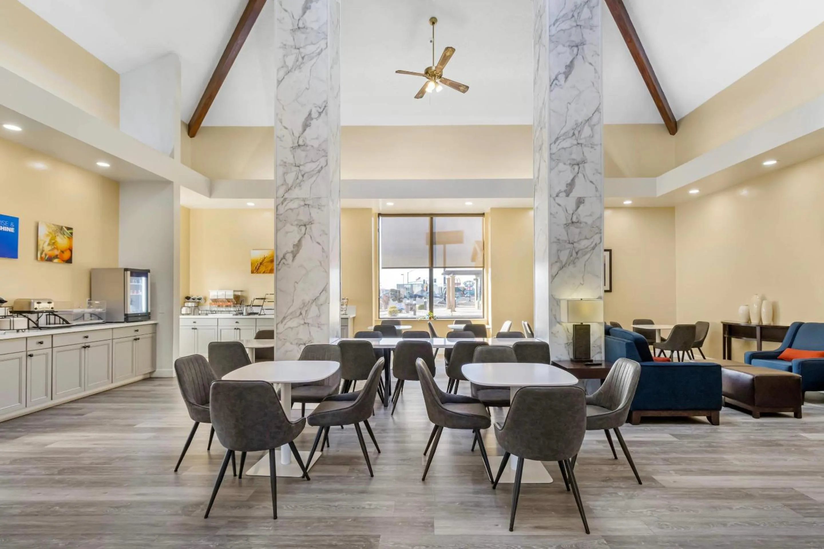 Breakfast in Comfort Inn & Suites Near Fallon Naval Air Station