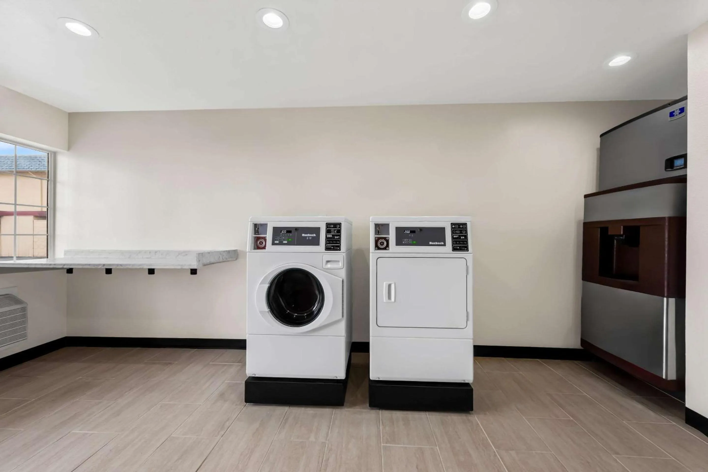 Other in Econo Lodge Fallon Naval Air Station Area