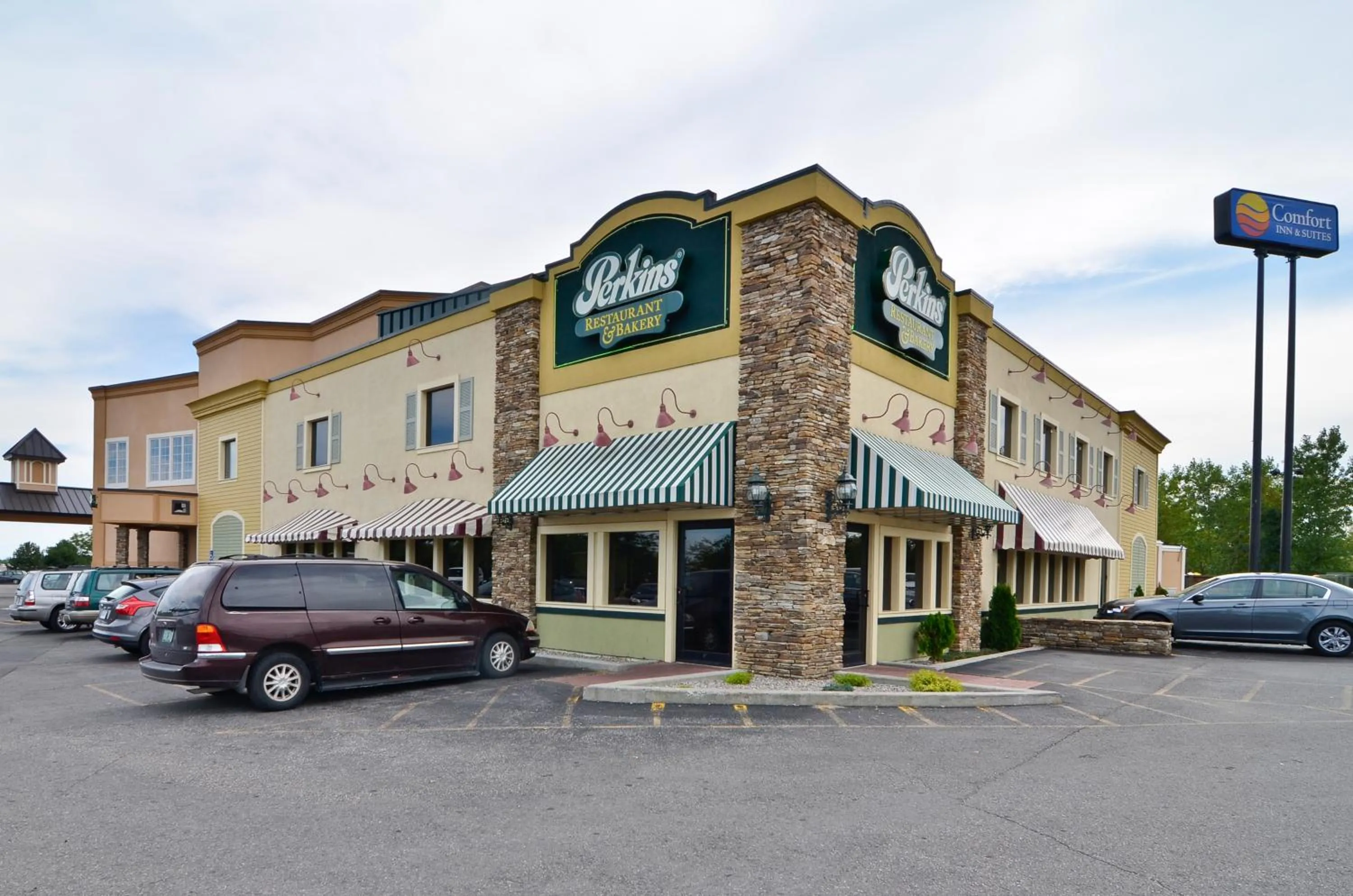 Comfort Inn & Suites Plattsburgh - Morrisonville