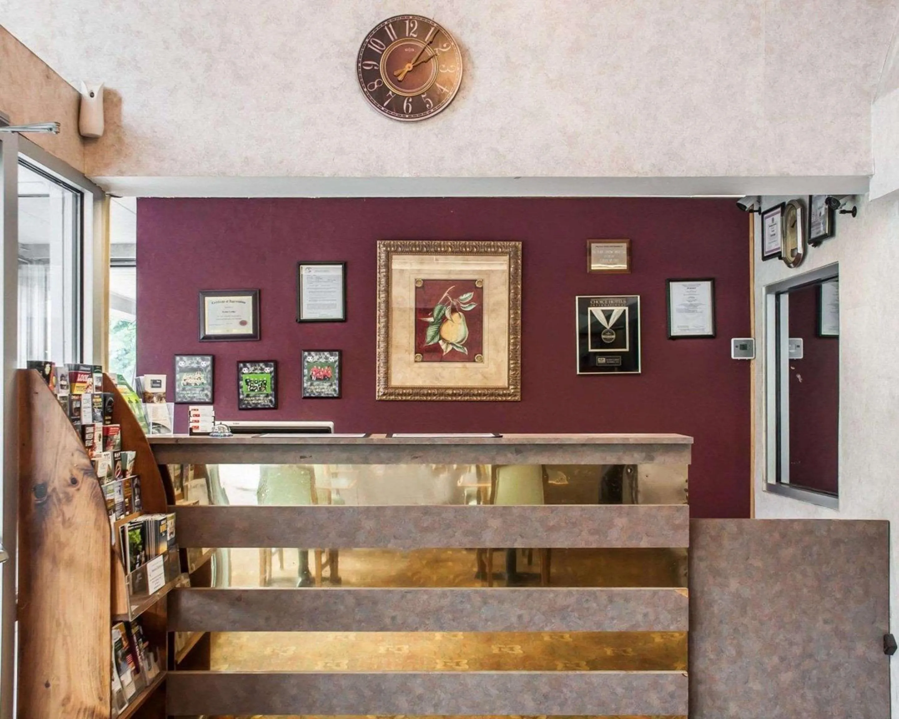 Lobby or reception in Econo Lodge Elmira-Corning