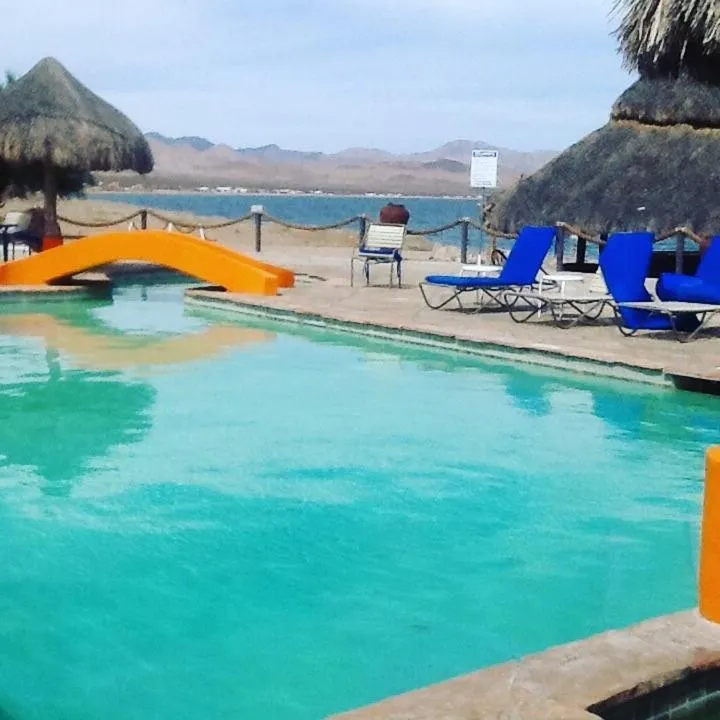 Swimming pool in Los Vientos Hotel