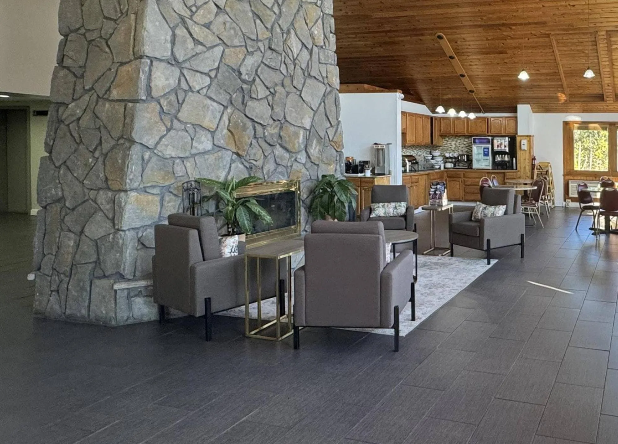 Lobby or reception in Comfort Inn & Suites Syracuse-Carrier Circle