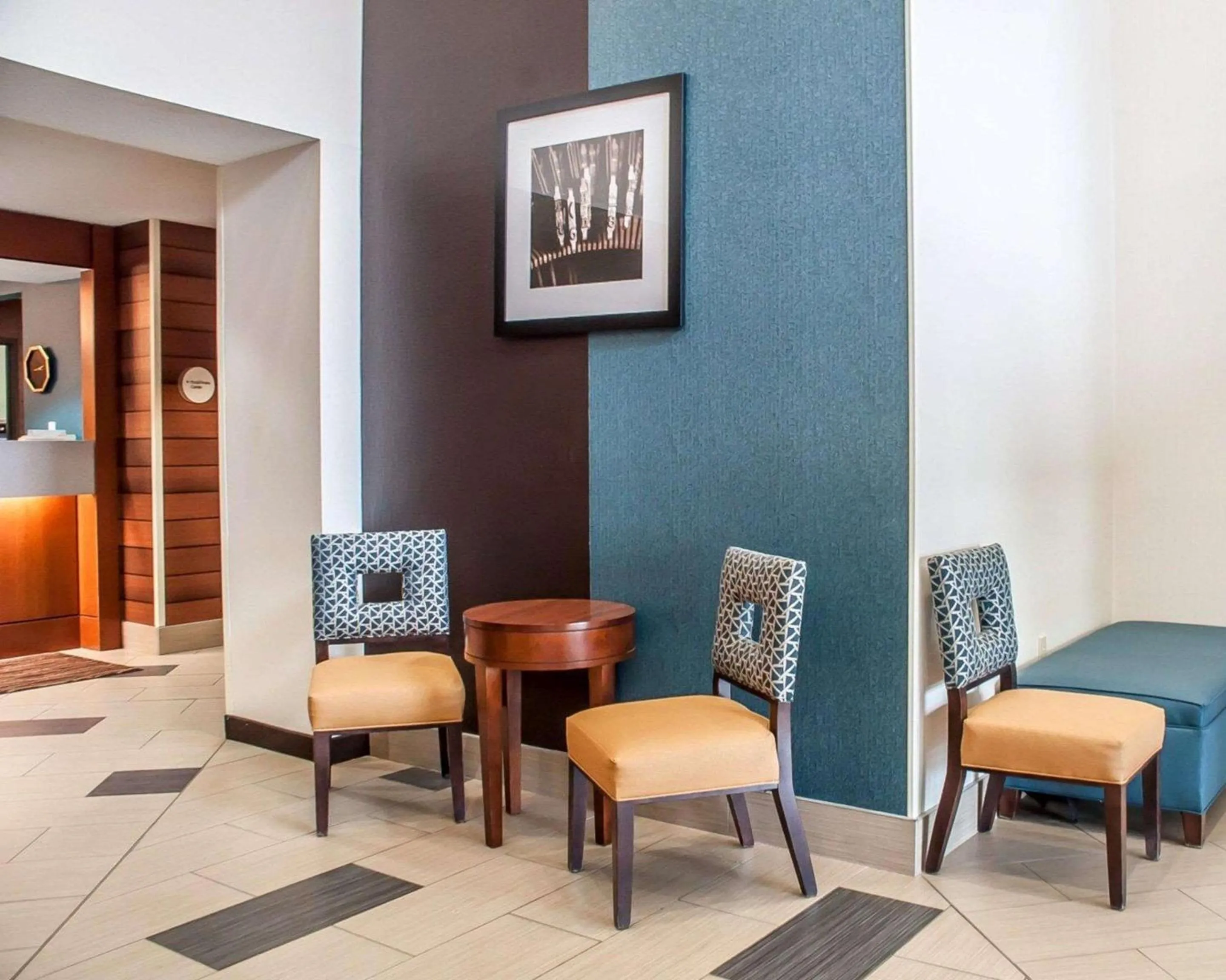 Lobby or reception in Comfort Inn & Suites Hamburg - Buffalo South