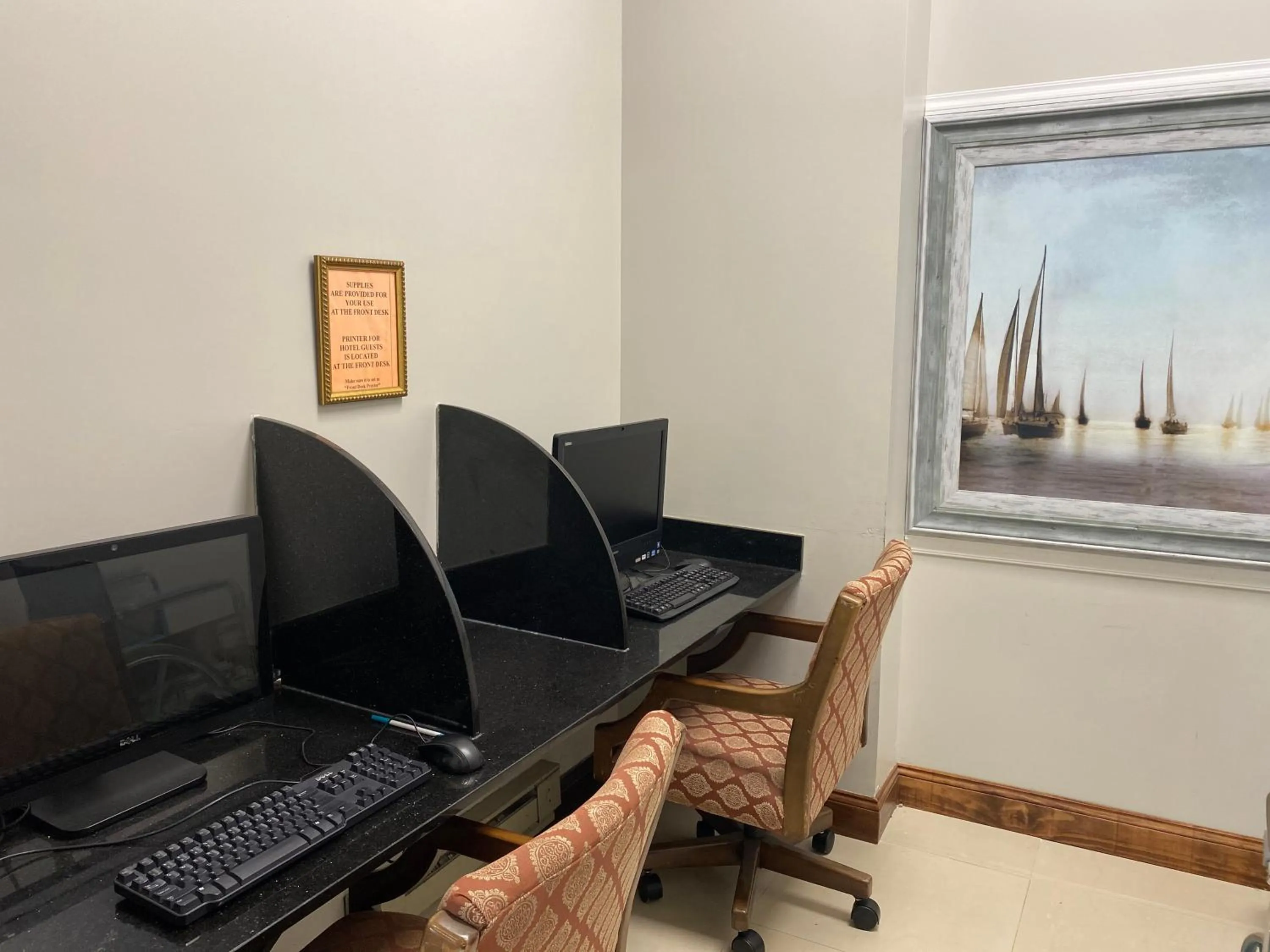 Business facilities in Clarion Hotel Conference Center on Lake Erie