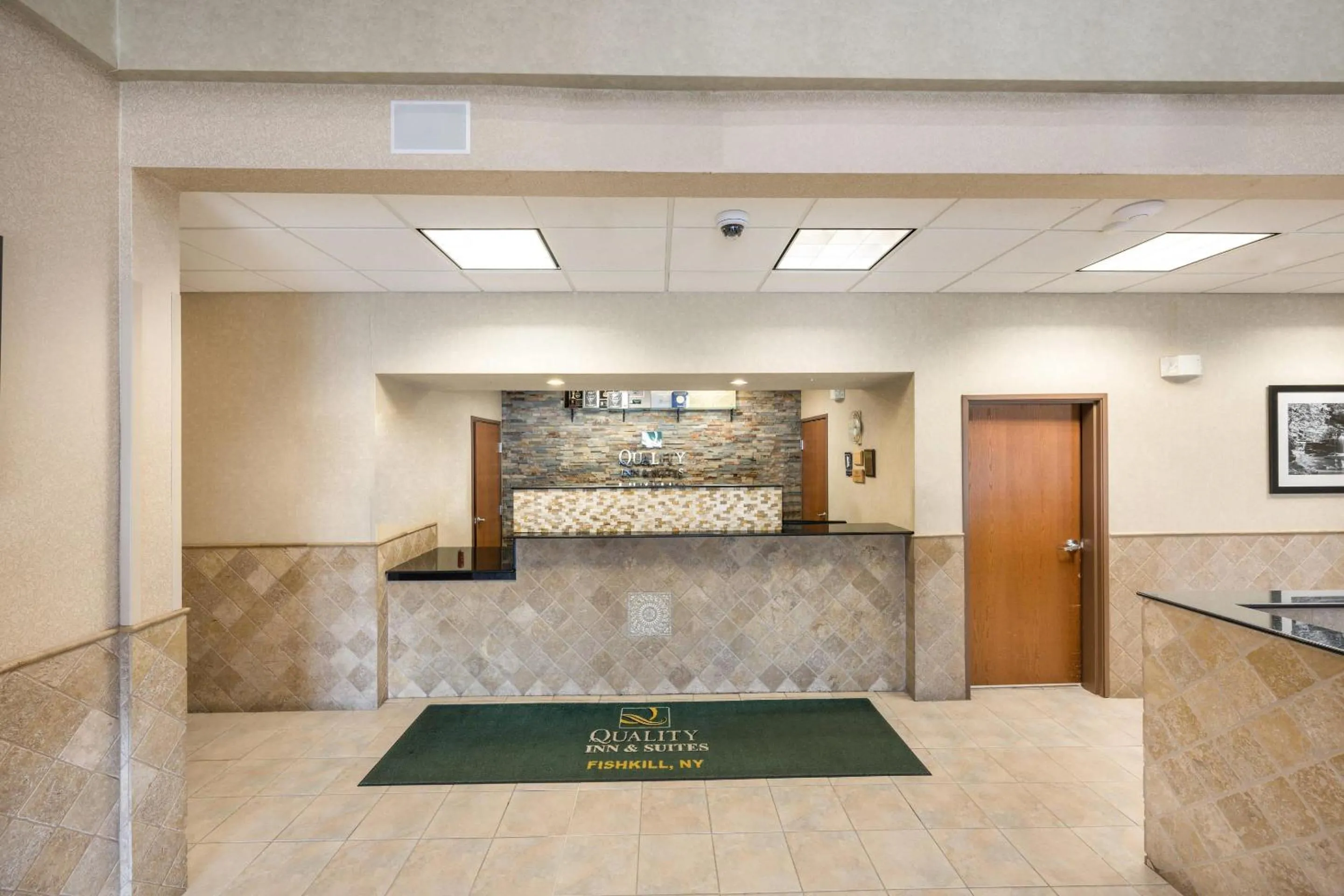 Lobby or reception in Quality Inn & Suites Fishkill South near I-84