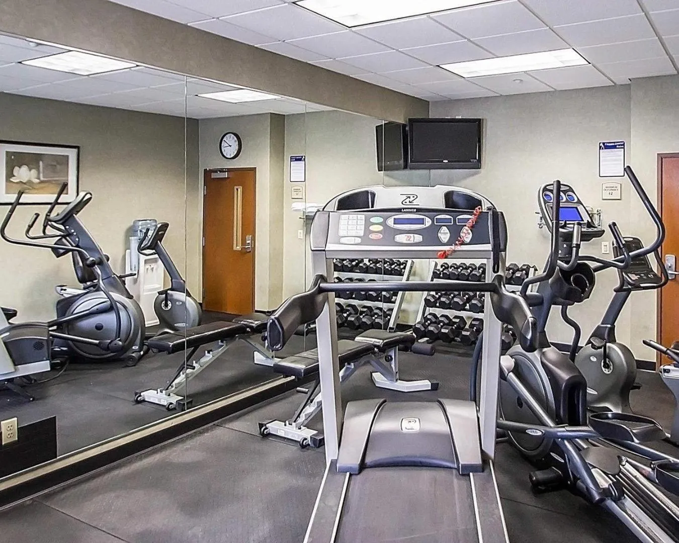 Fitness centre/facilities in Quality Inn & Suites Fishkill South near I-84