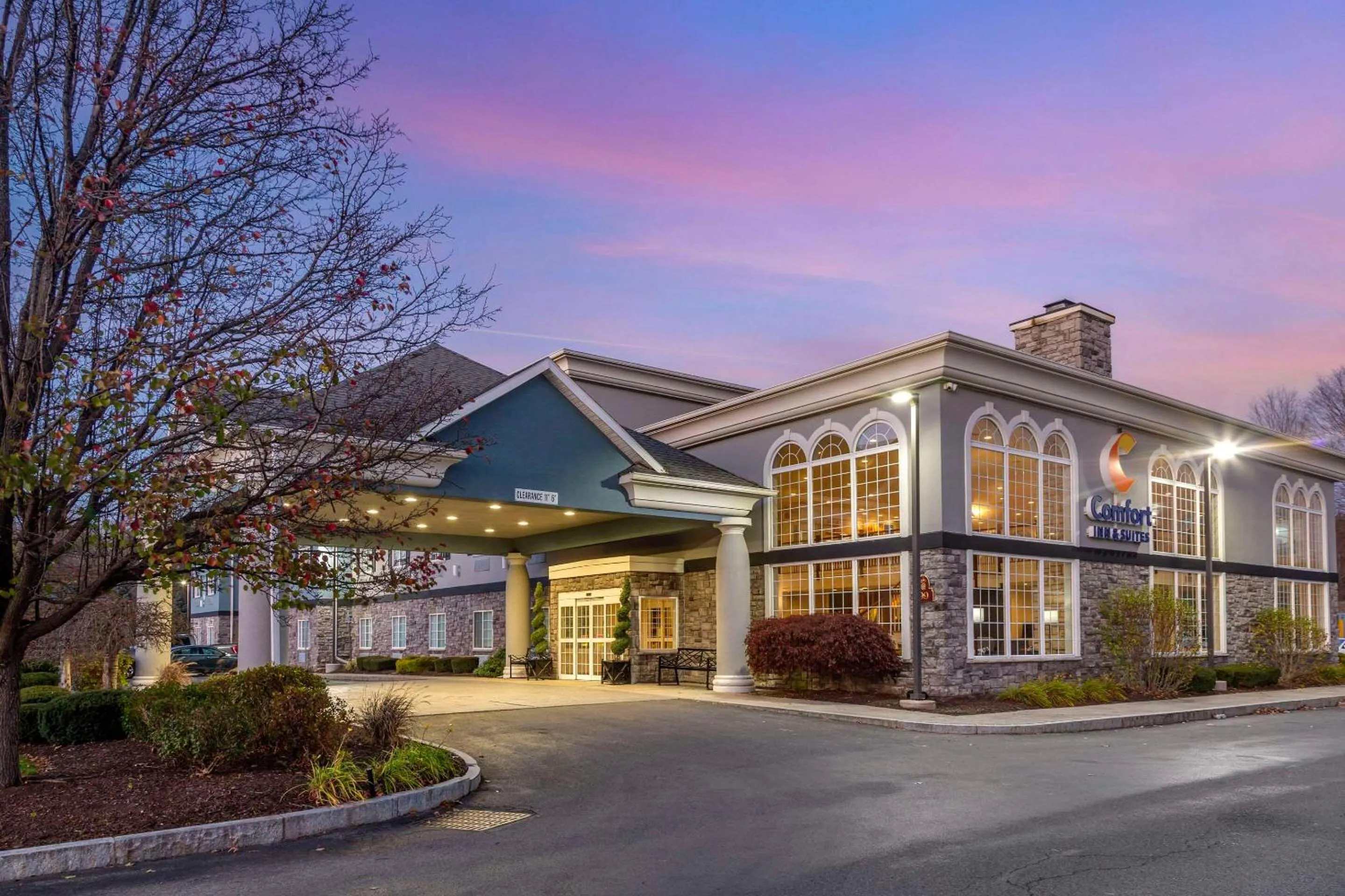 Property building in Comfort Inn & Suites East Greenbush - Albany