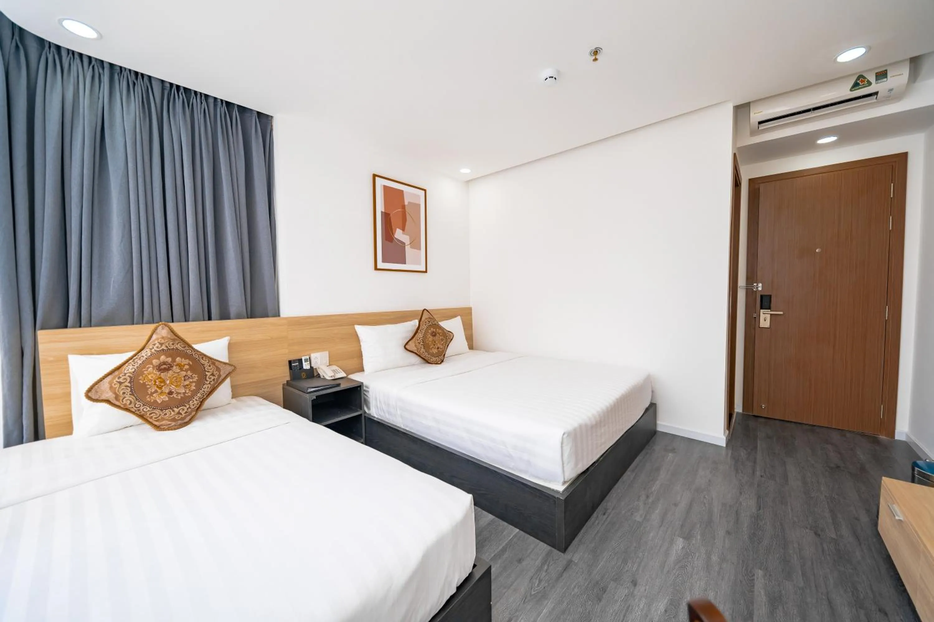 Bed in Larosa Hotel Nha Trang