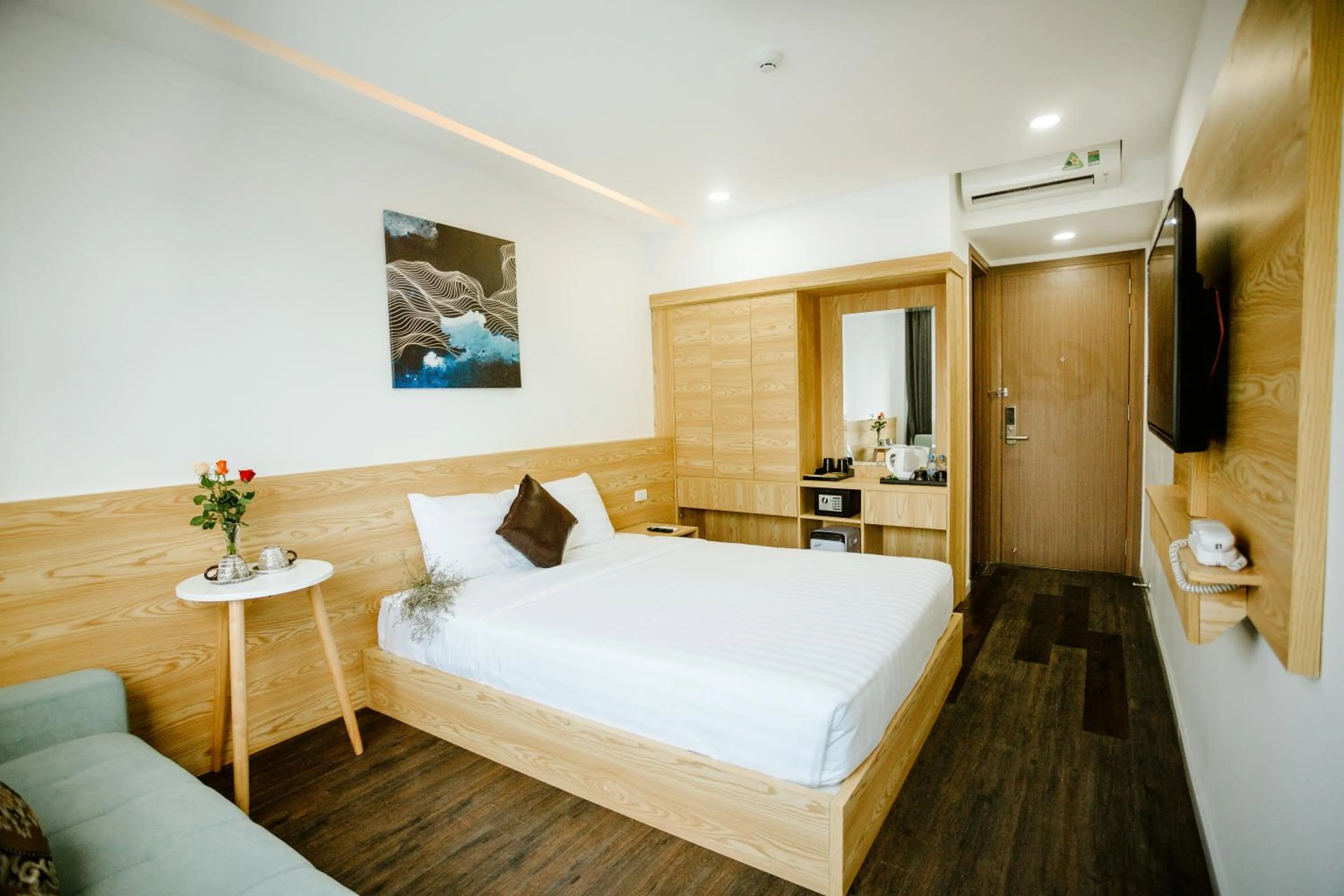 Bed in Larosa Hotel Nha Trang