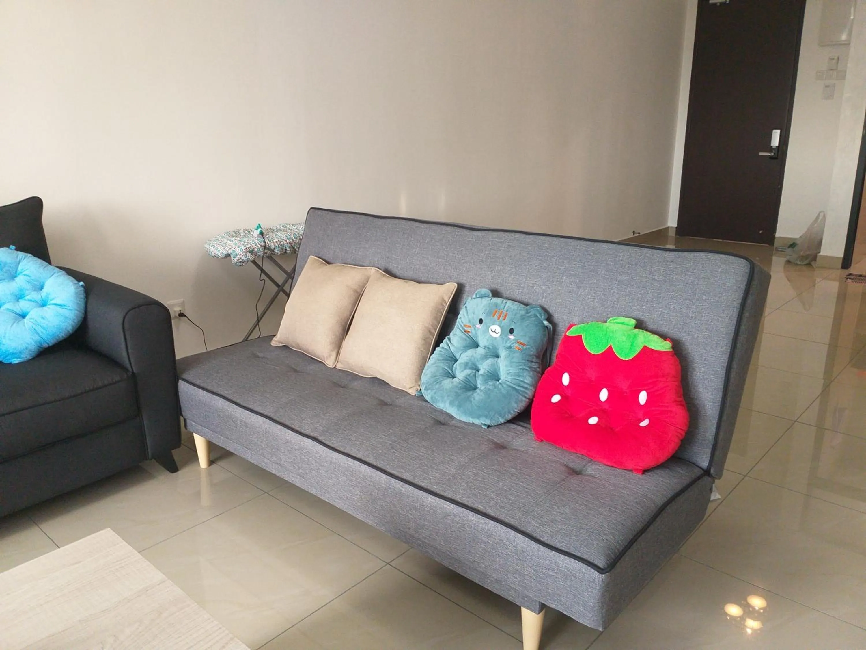 Seating area in Kempas Indah @ The Secret Garden Homestay