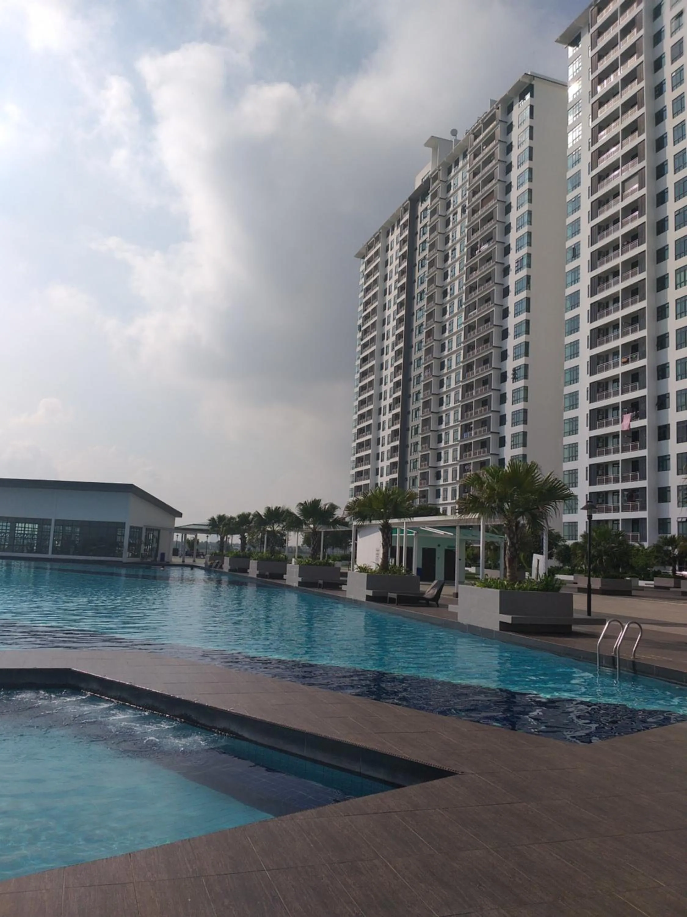 Property building in Kempas Indah @ The Secret Garden Homestay