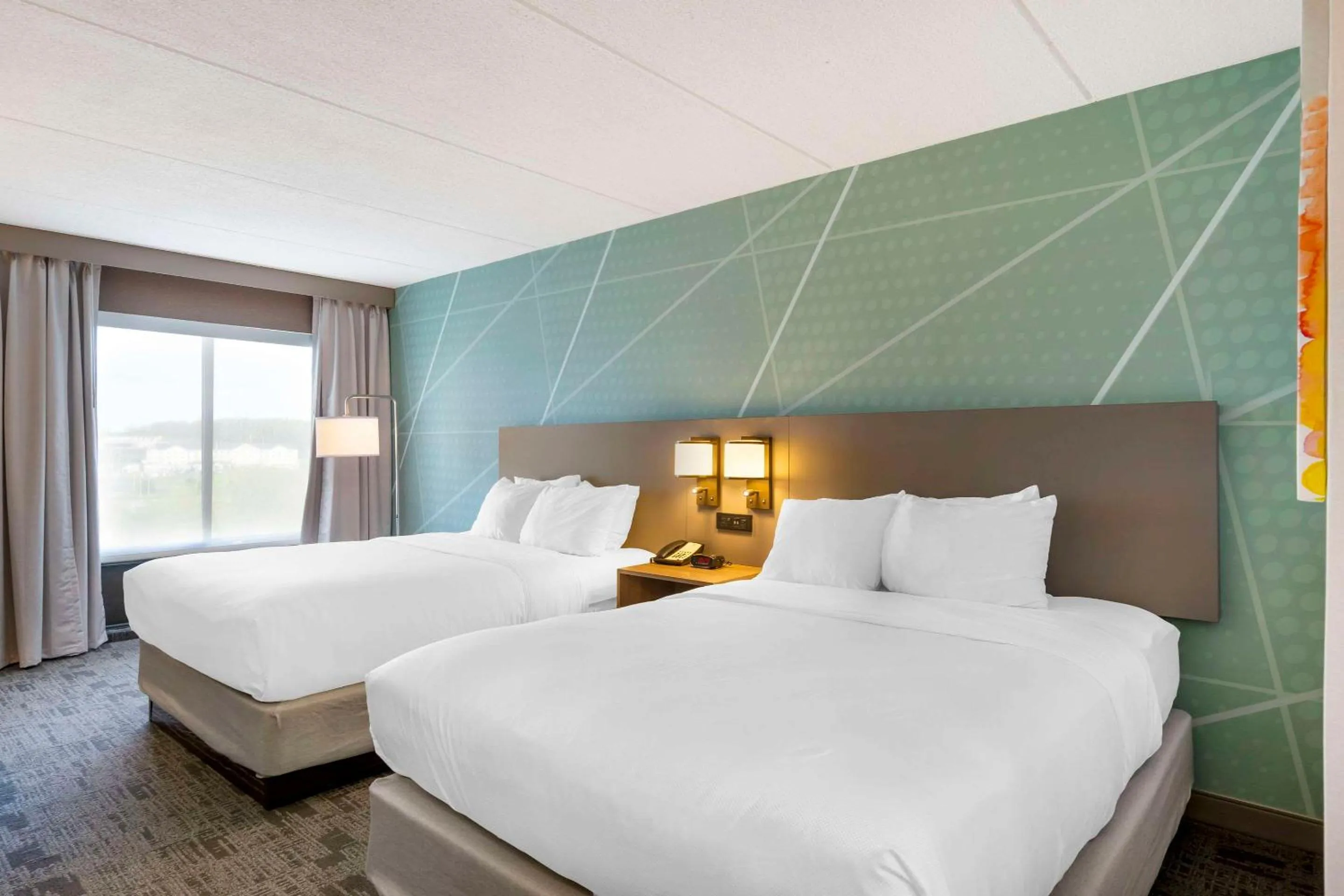 Bedroom, Bed in Comfort Inn & Suites Watertown - 1000 Islands