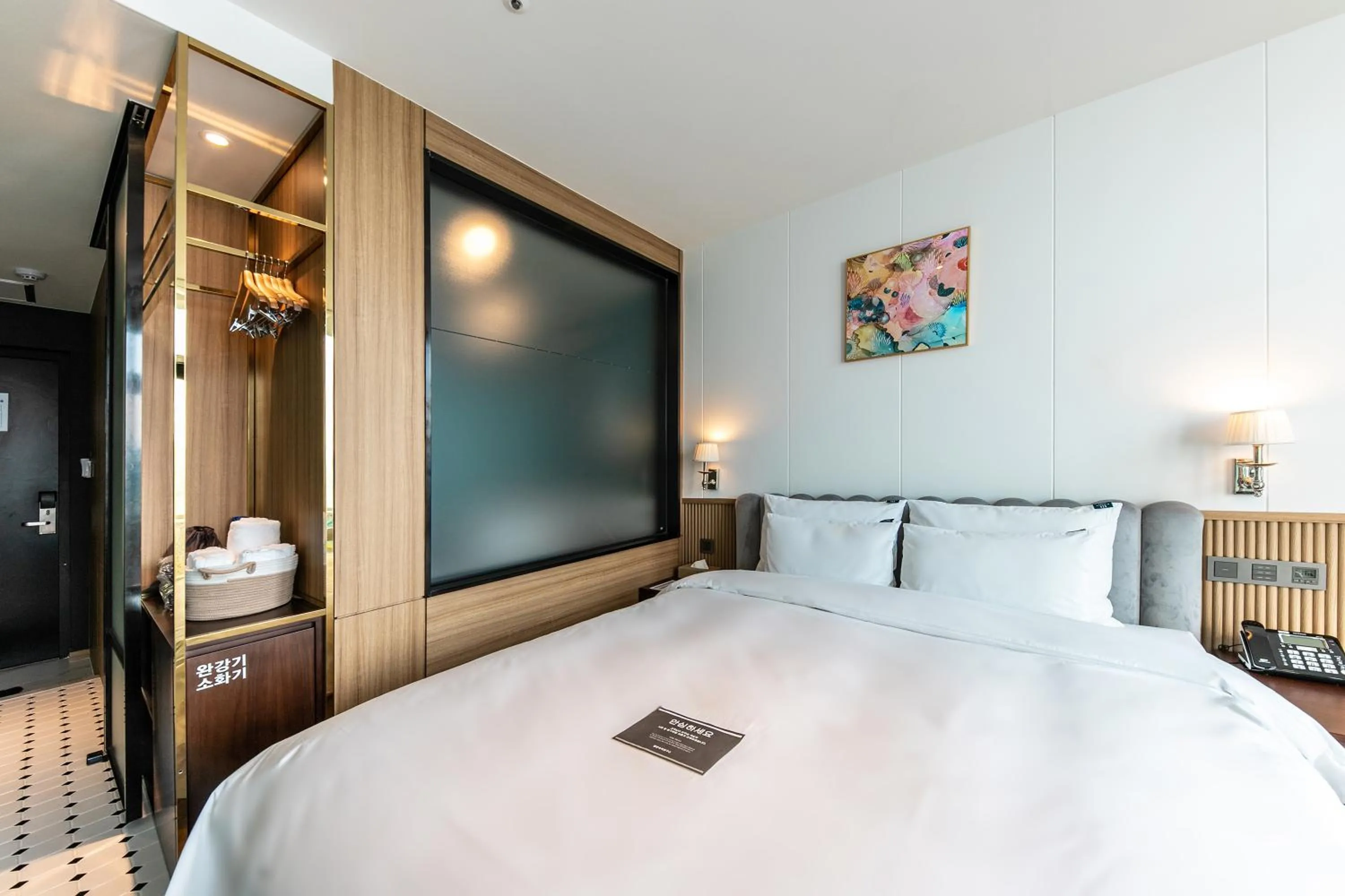 Property building, Bed in H Avenue Gwanganri Beach