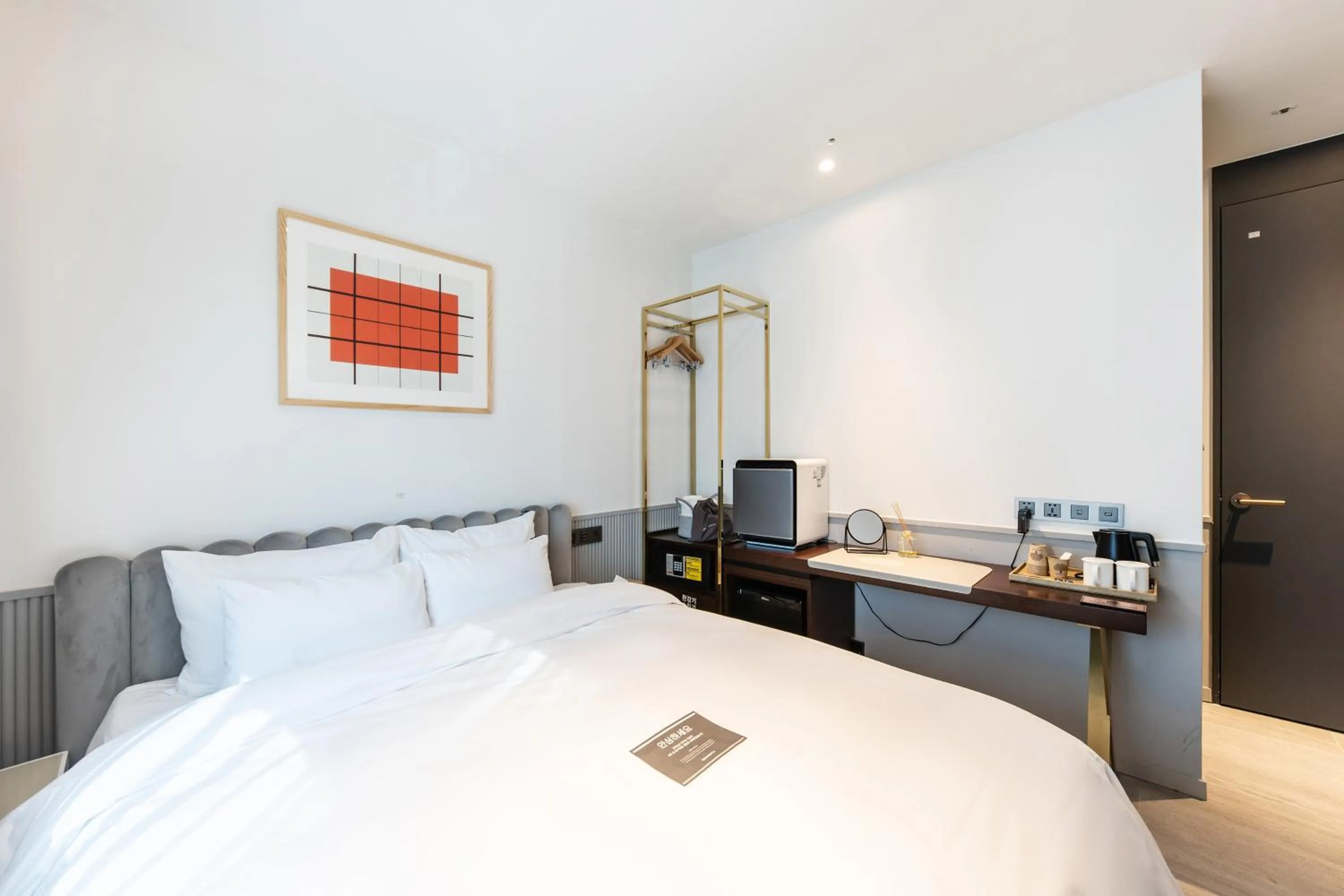 Bed in H Avenue Gwanganri Beach