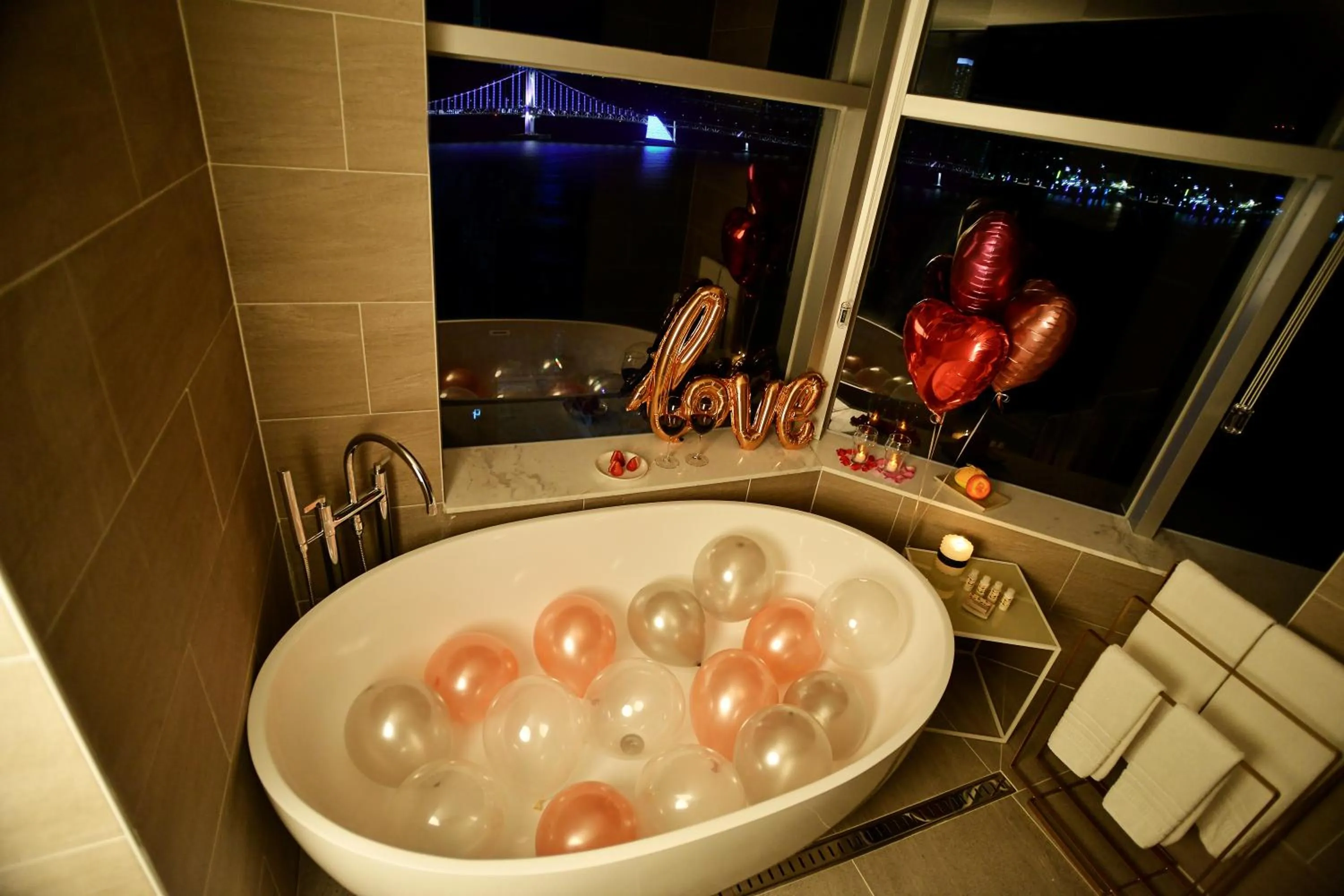 Hot Tub in H Avenue Gwanganri Beach