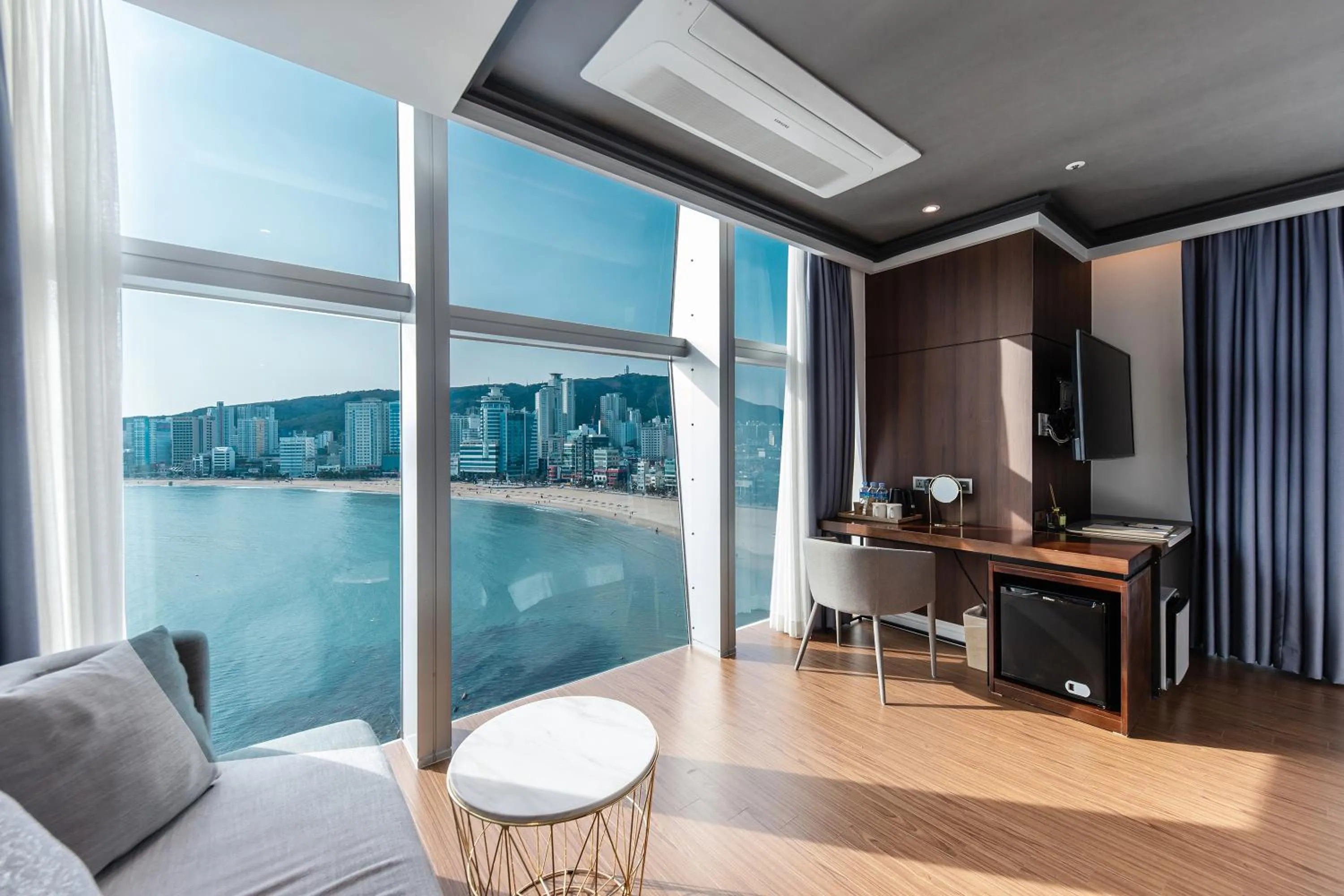 Natural landscape in H Avenue Gwanganri Beach