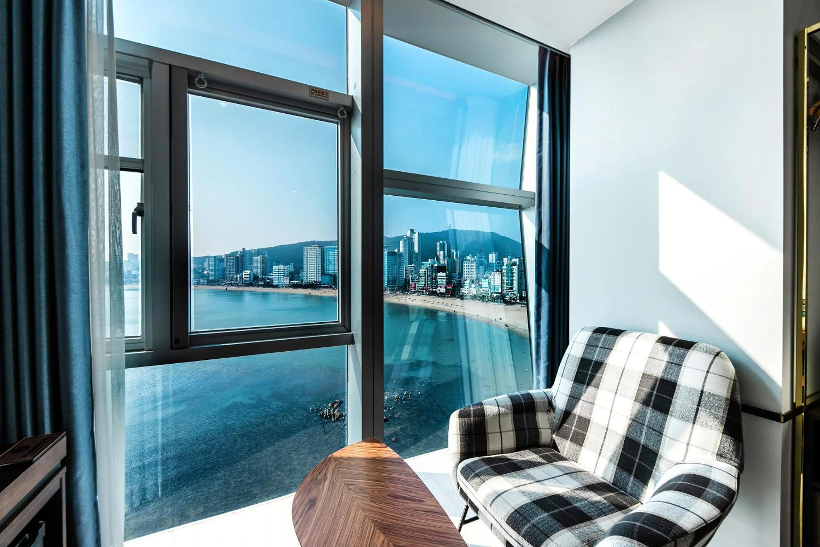 Natural landscape in H Avenue Gwanganri Beach