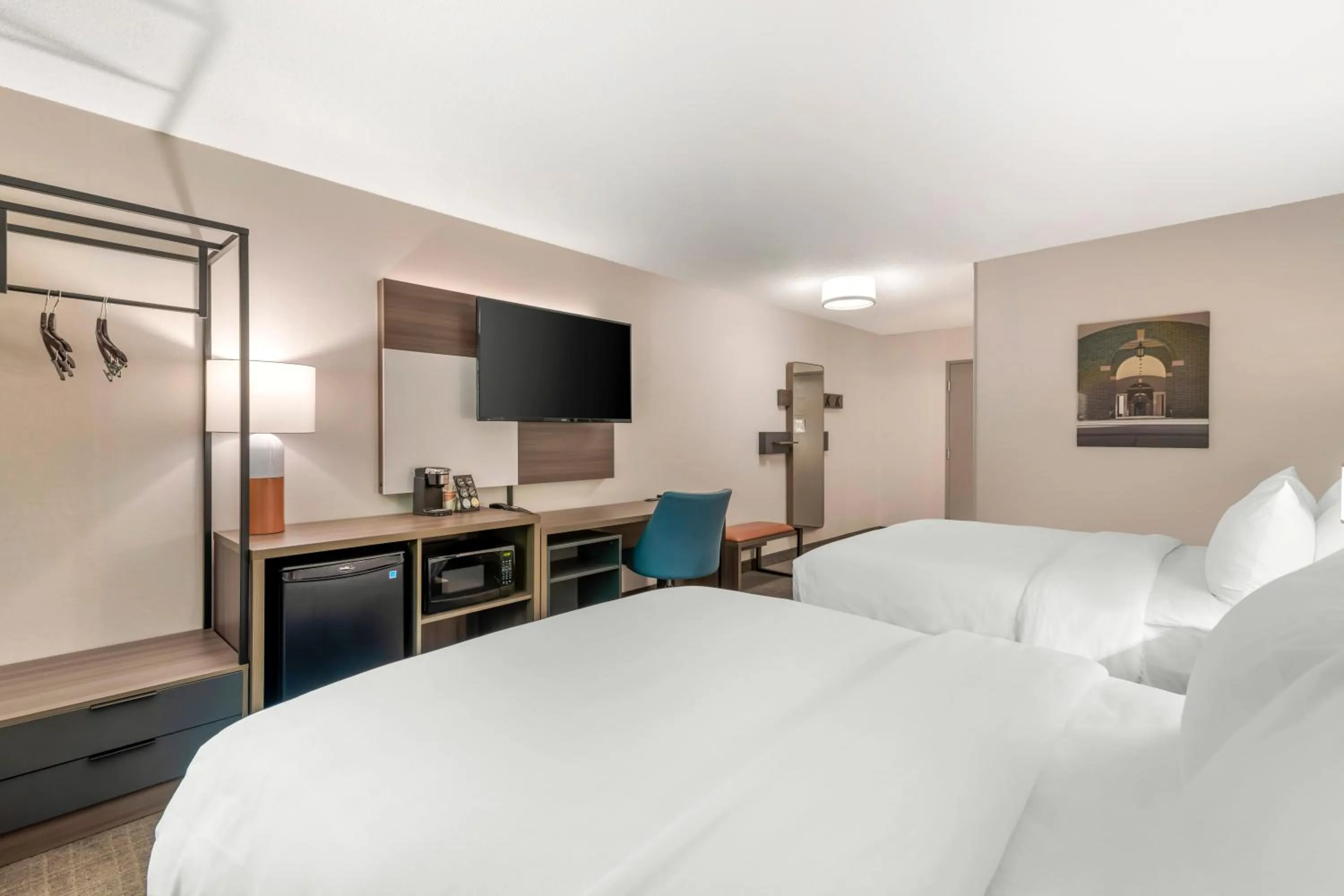 Bedroom, Bed in Comfort Inn & Suites Saratoga Springs