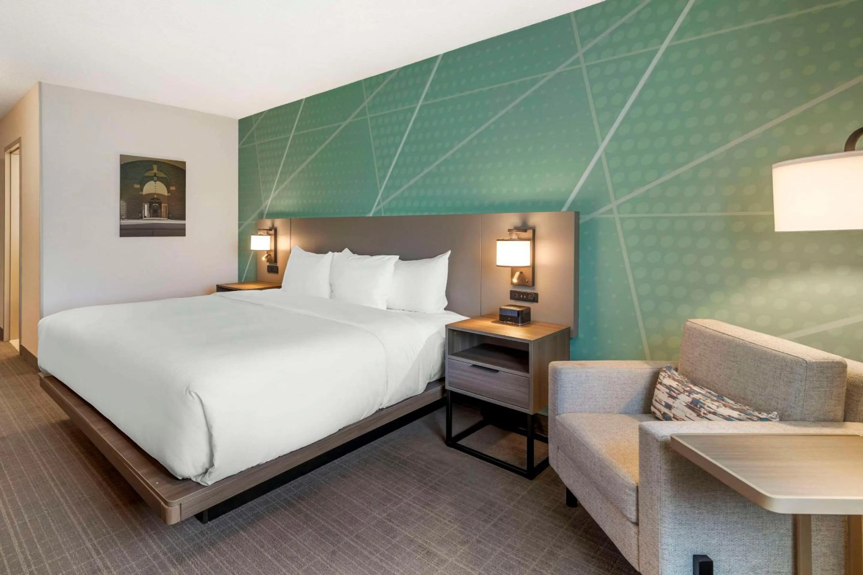 Bedroom, Bed in Comfort Inn & Suites Saratoga Springs