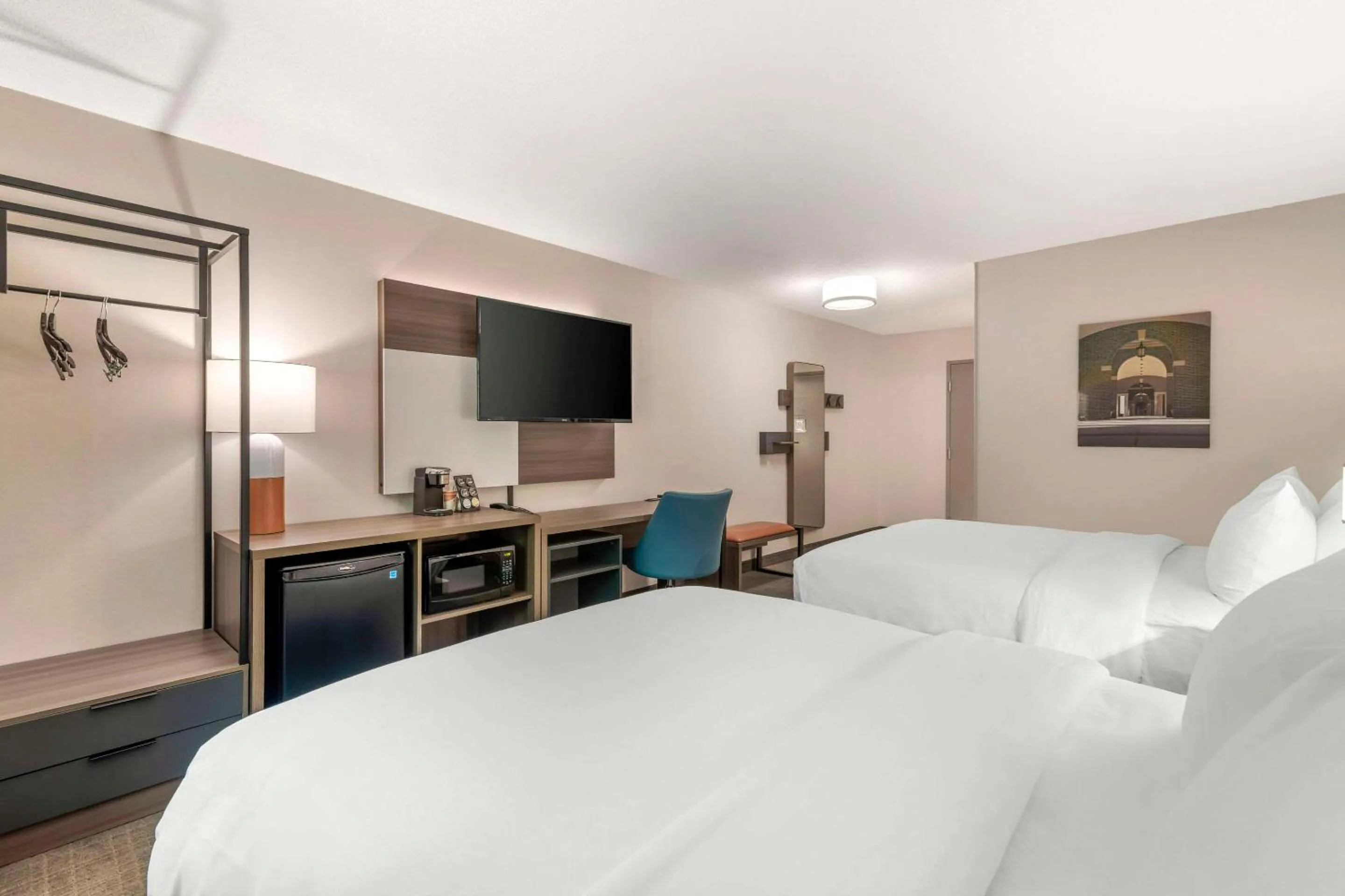 Bedroom, Bed in Comfort Inn & Suites Saratoga Springs