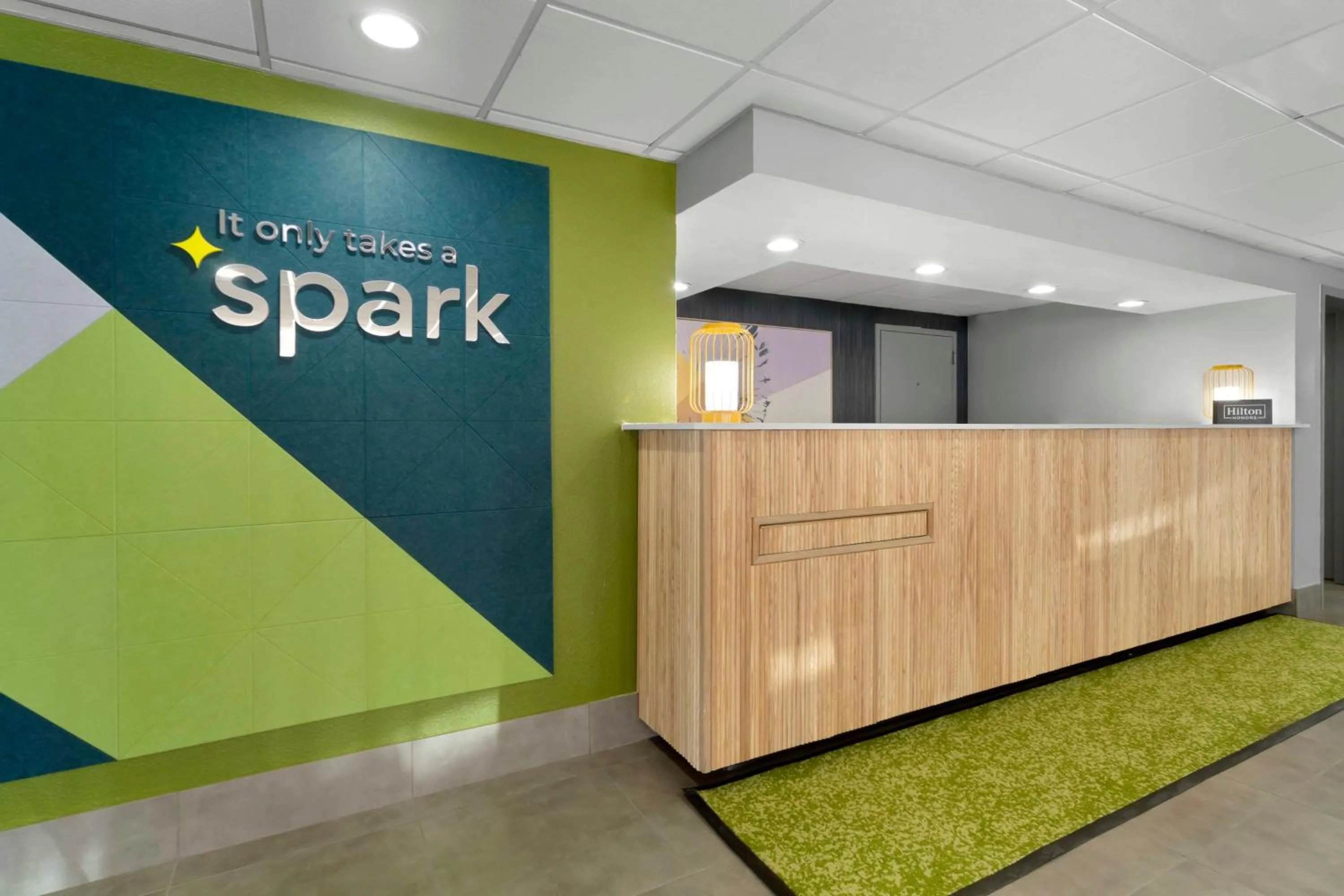 Lobby or reception in Spark By Hilton Grand Prairie