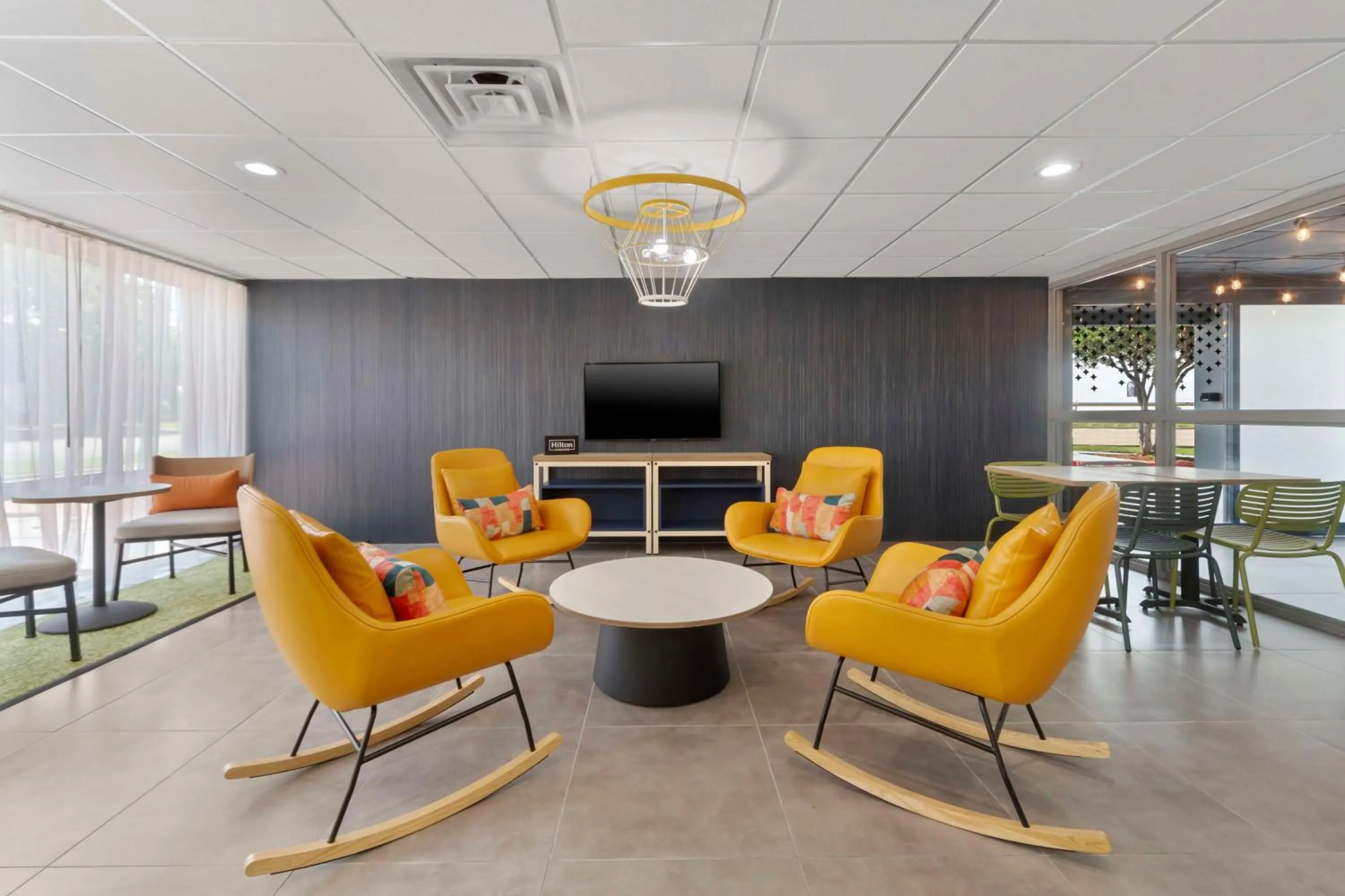 Lobby or reception in Spark By Hilton Grand Prairie